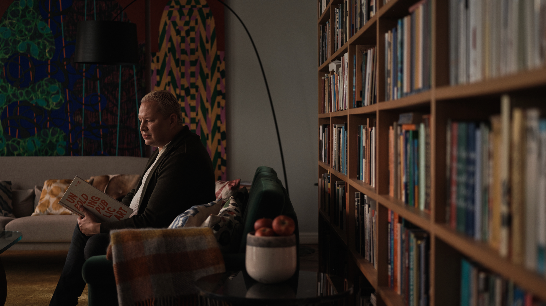 The personality and warmth of a home are created through interior decor - welcome to visit Pekka Mattila's home