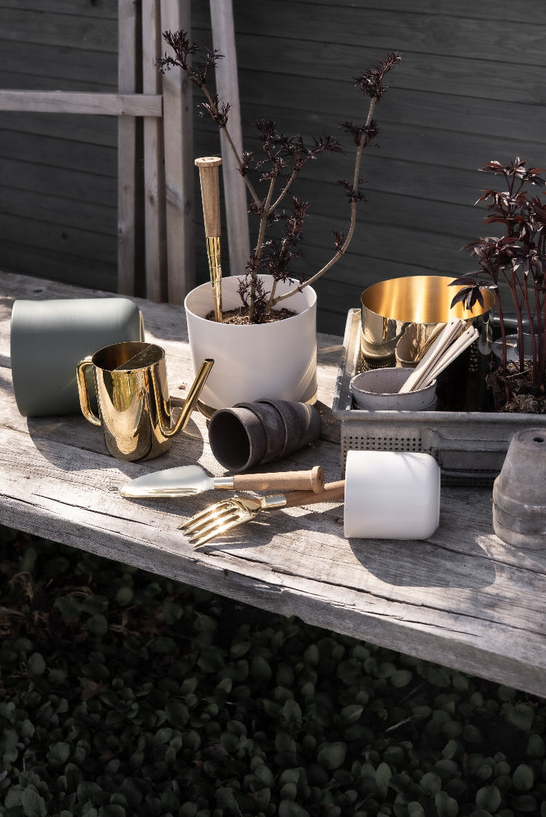 Nurture Hand Showel - Brass Oak - Cigale & Fourmi