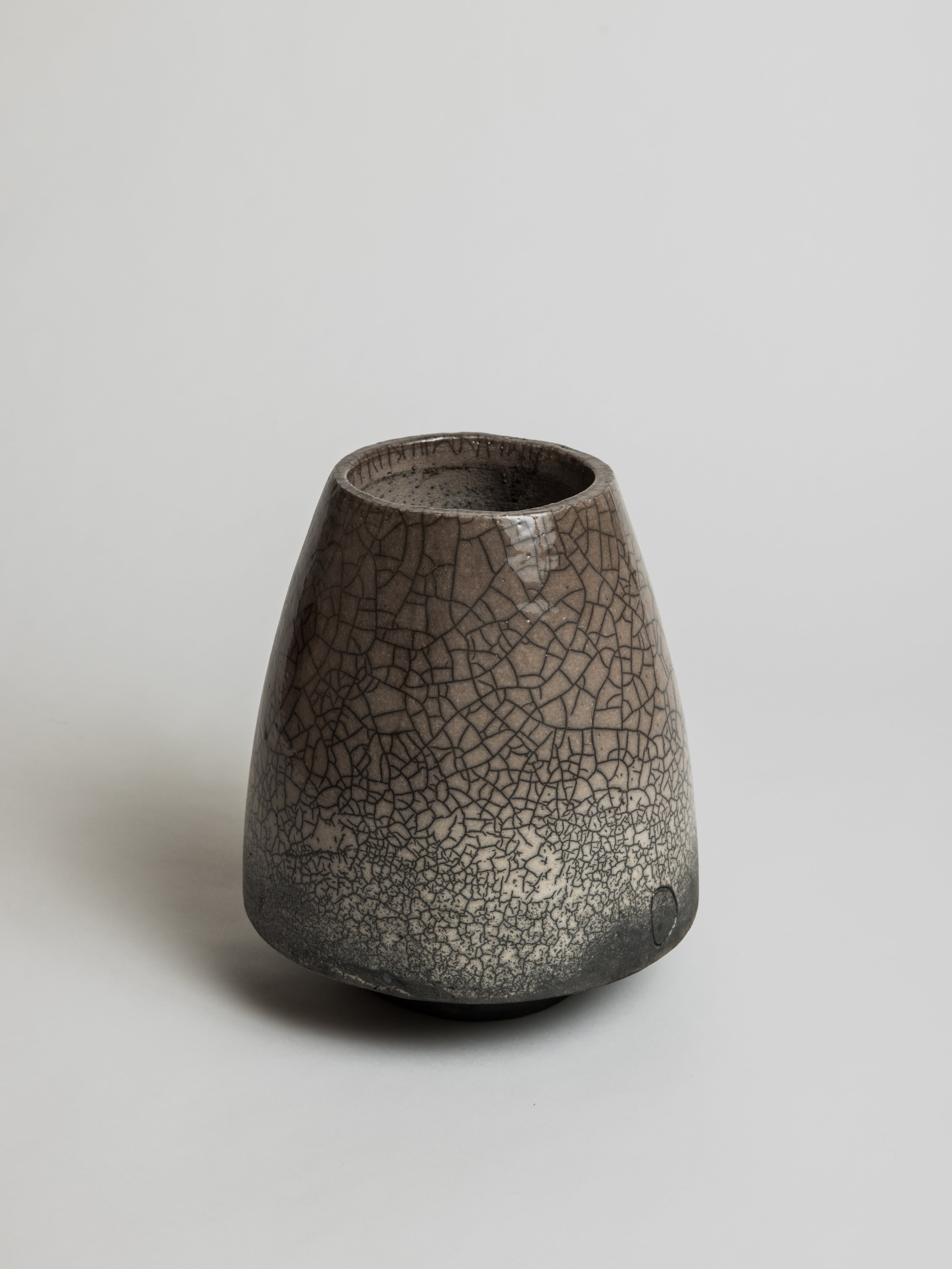 Caracas Raku Pot - Aubergine - Cigale & Fourmi