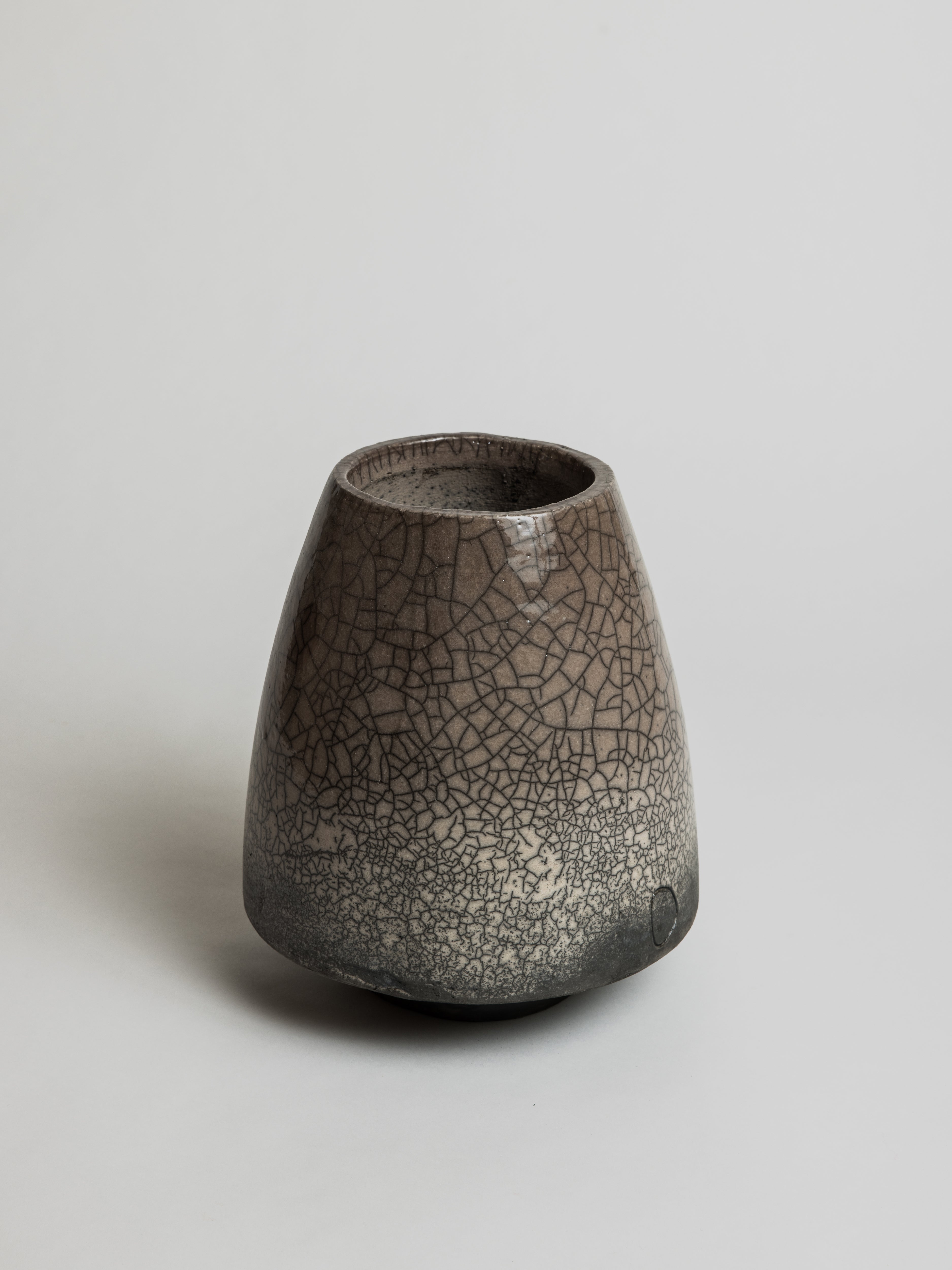 Caracas Raku Pot - Aubergine - Cigale & Fourmi
