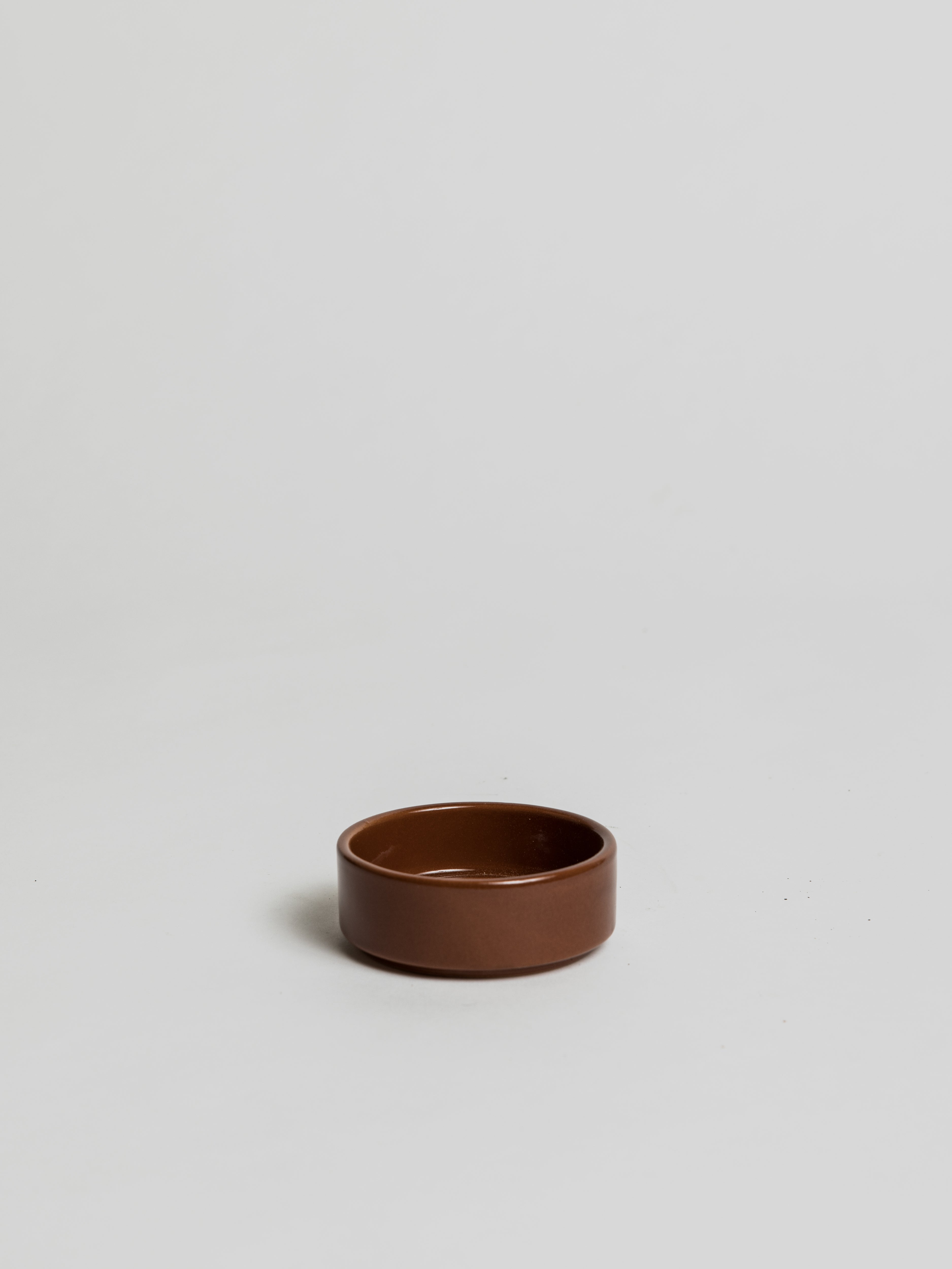 The Hoff Saucer - Glazed Rusty Red - Cigale & Fourmi