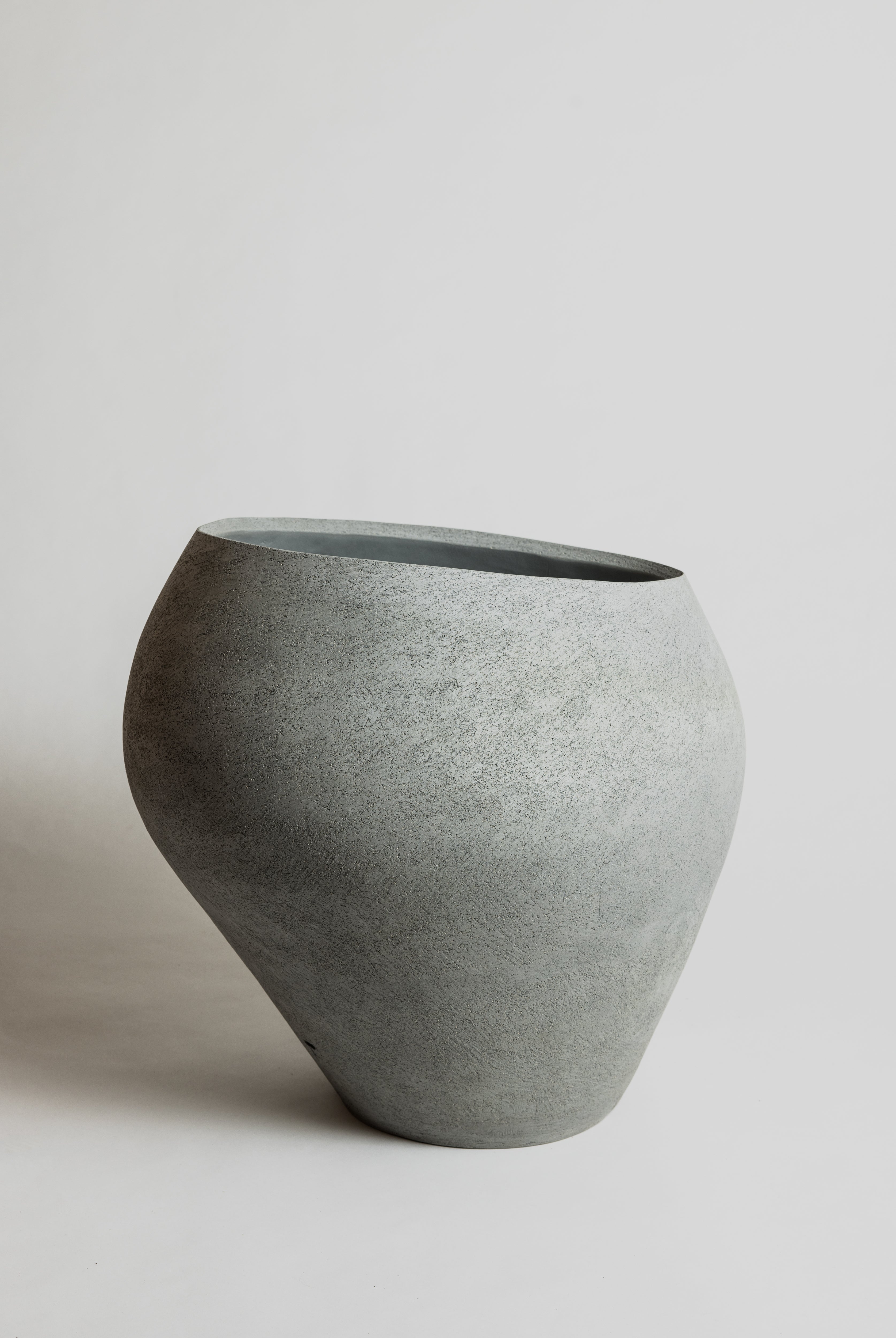 Nido Vase 12 - Large Ashes - Cigale & Fourmi
