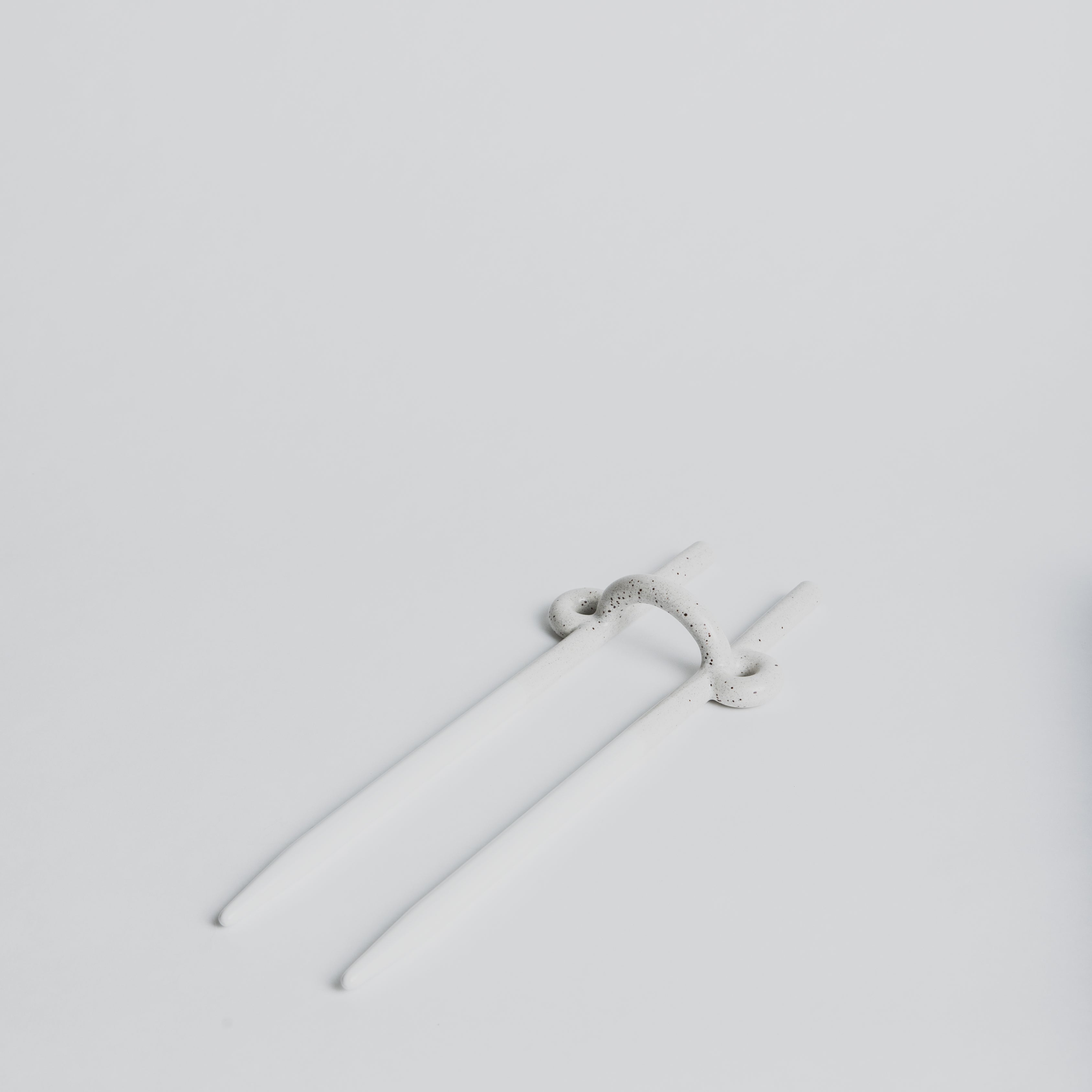 Plant Stake - Hinto Pebble White - Cigale & Fourmi