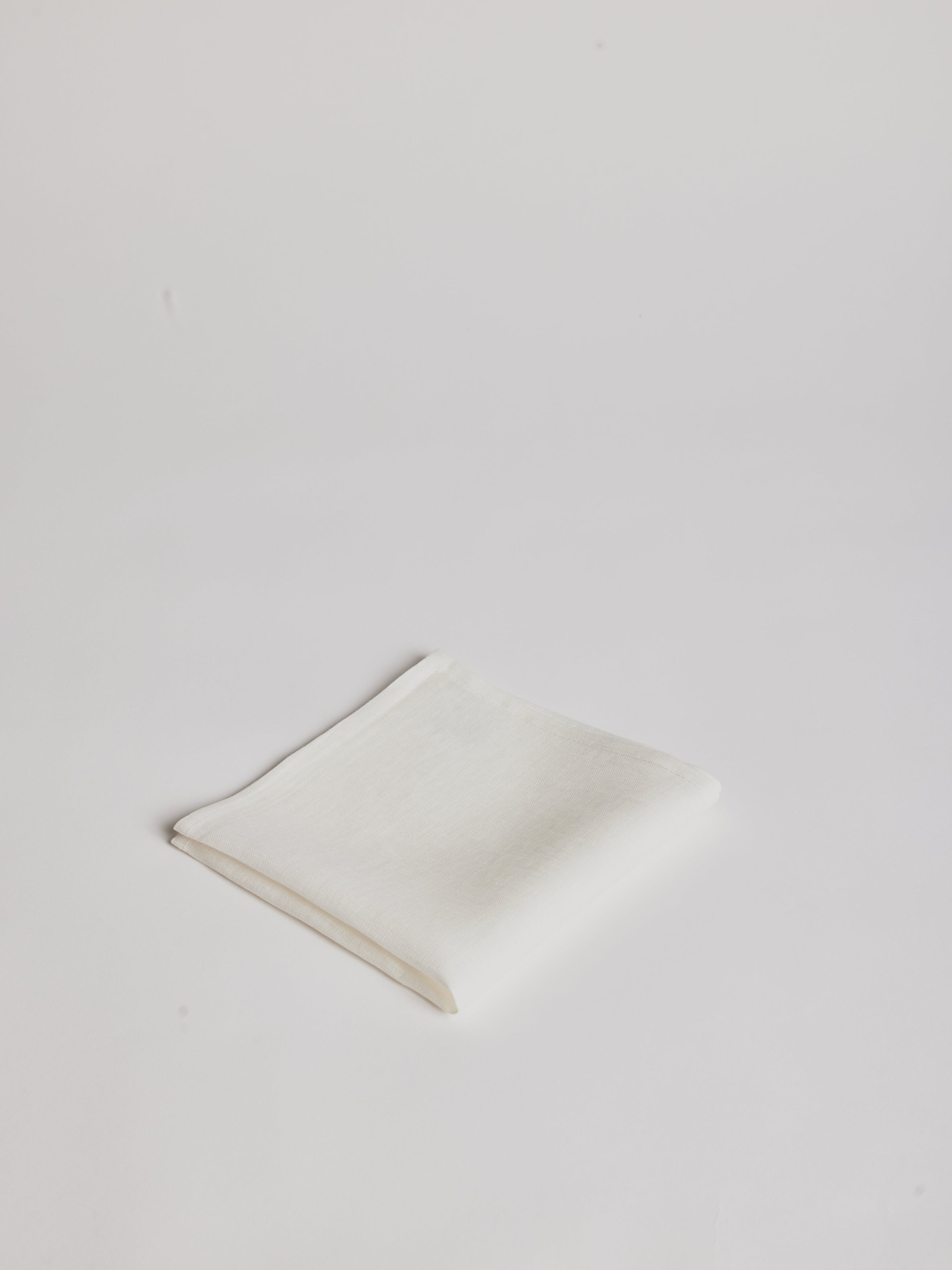 Napkin - Tiziano / Creama / off white - Cigale & Fourmi