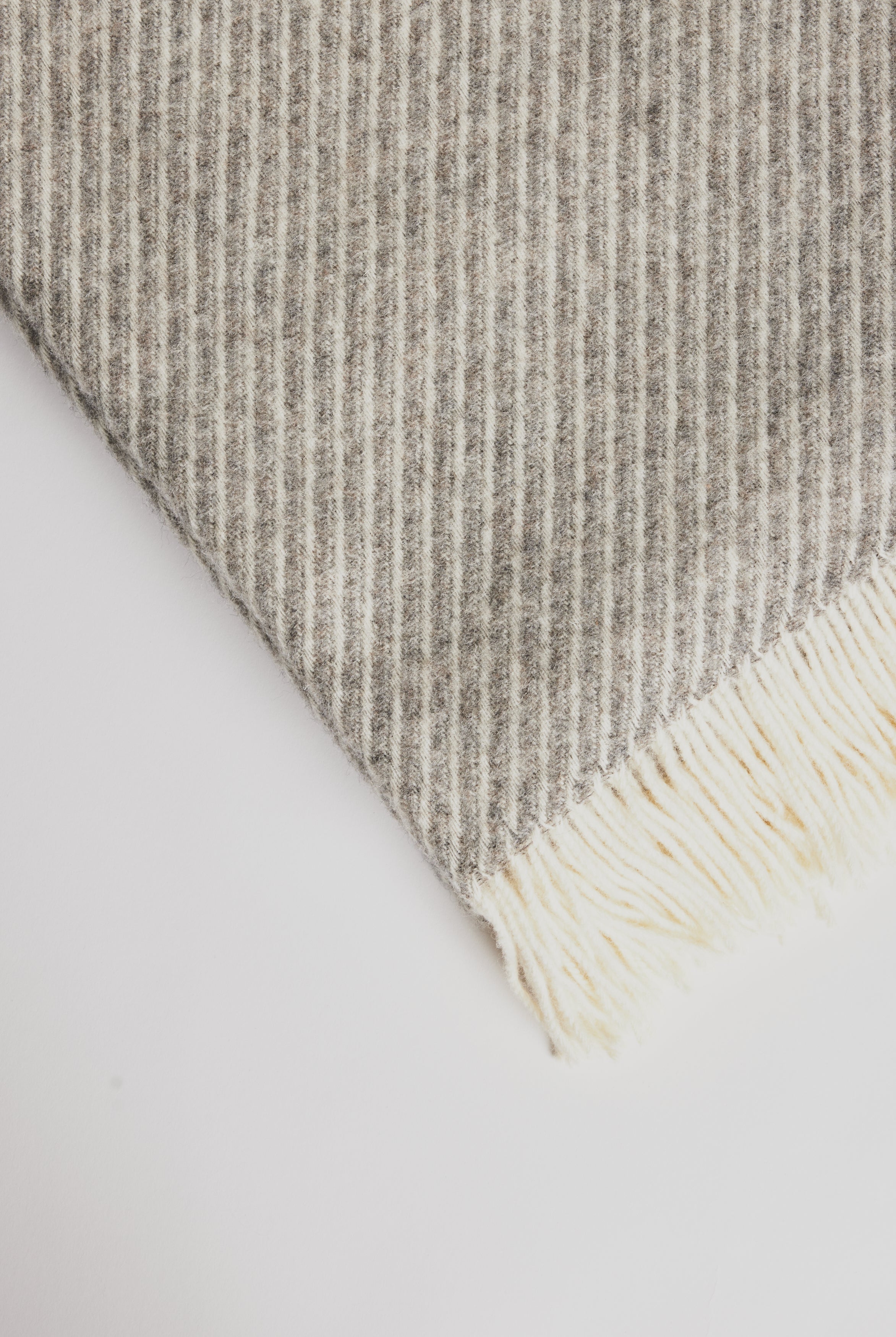 Bornholm Blanket / Throw - Nordic Grey - Cigale & Fourmi