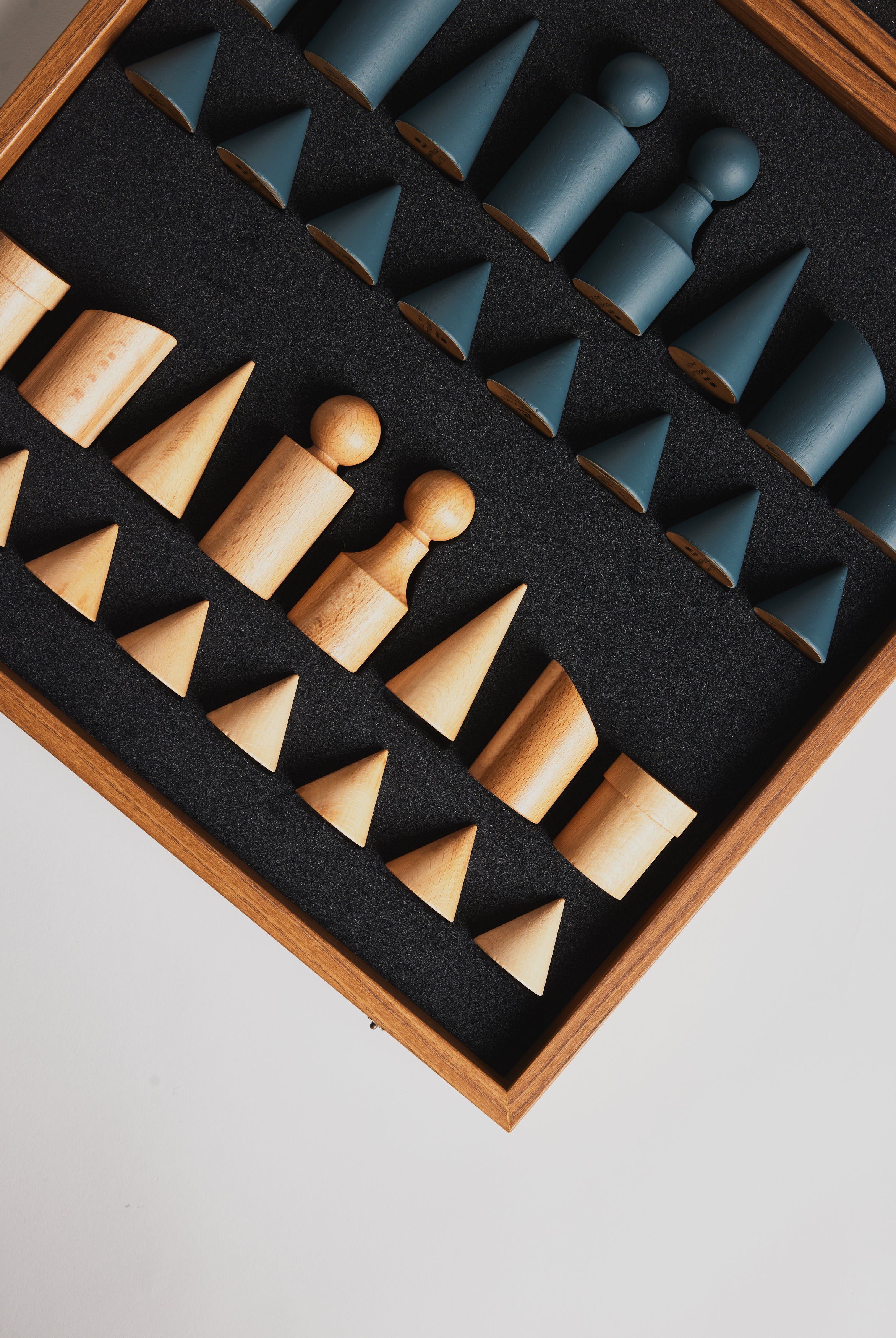 Chessboard - Turquoise Letherette - Cigale & Fourmi