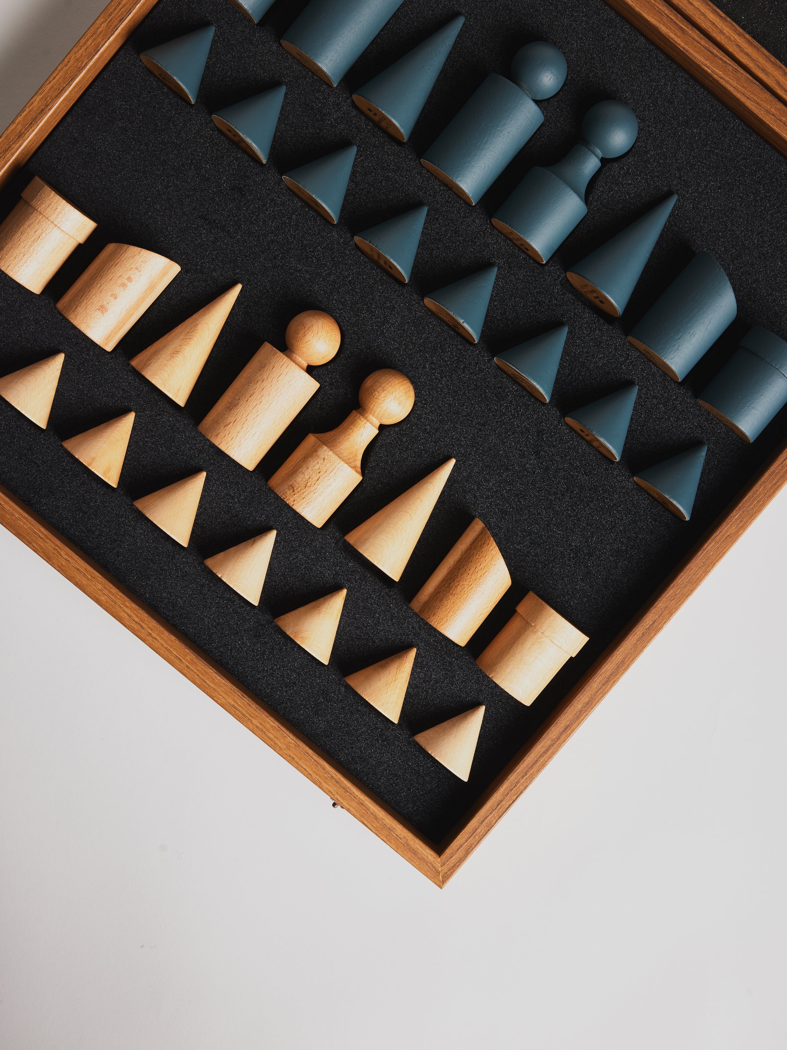 Chessboard - Turquoise Letherette - Cigale & Fourmi