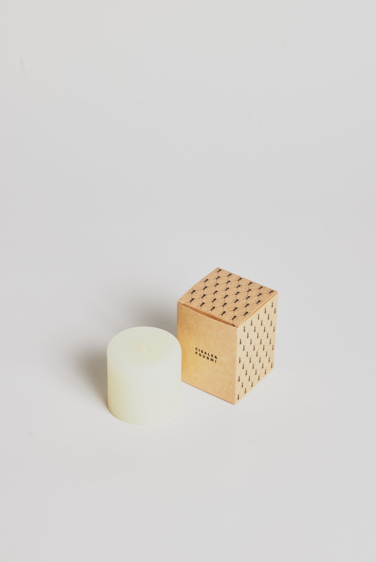 Candle - Natural White - Cigale & Fourmi