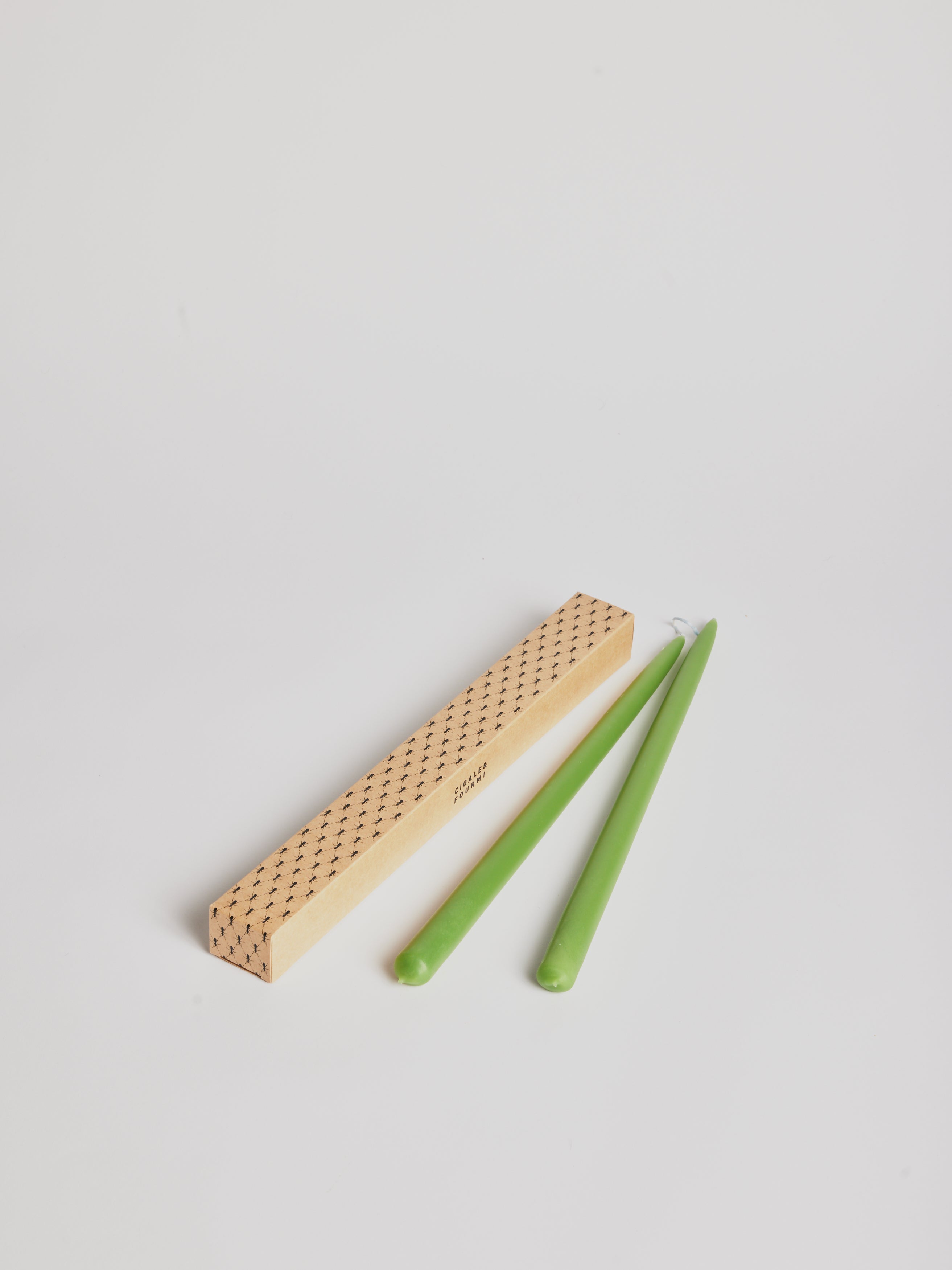Antique Taper Candle - Green - Cigale & Fourmi