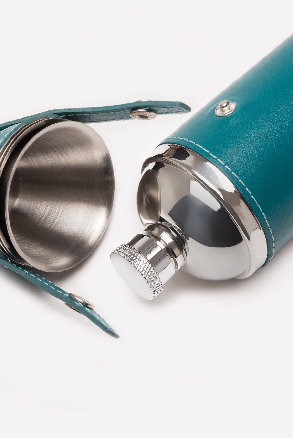 Ettinger Sterling 8oz Hunter Flask with 4 Cups – Turquoise