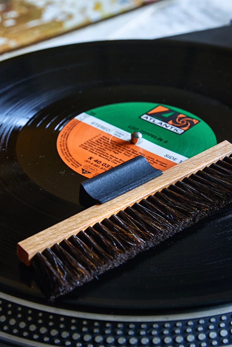 Phonograph Record Brush — detail 2