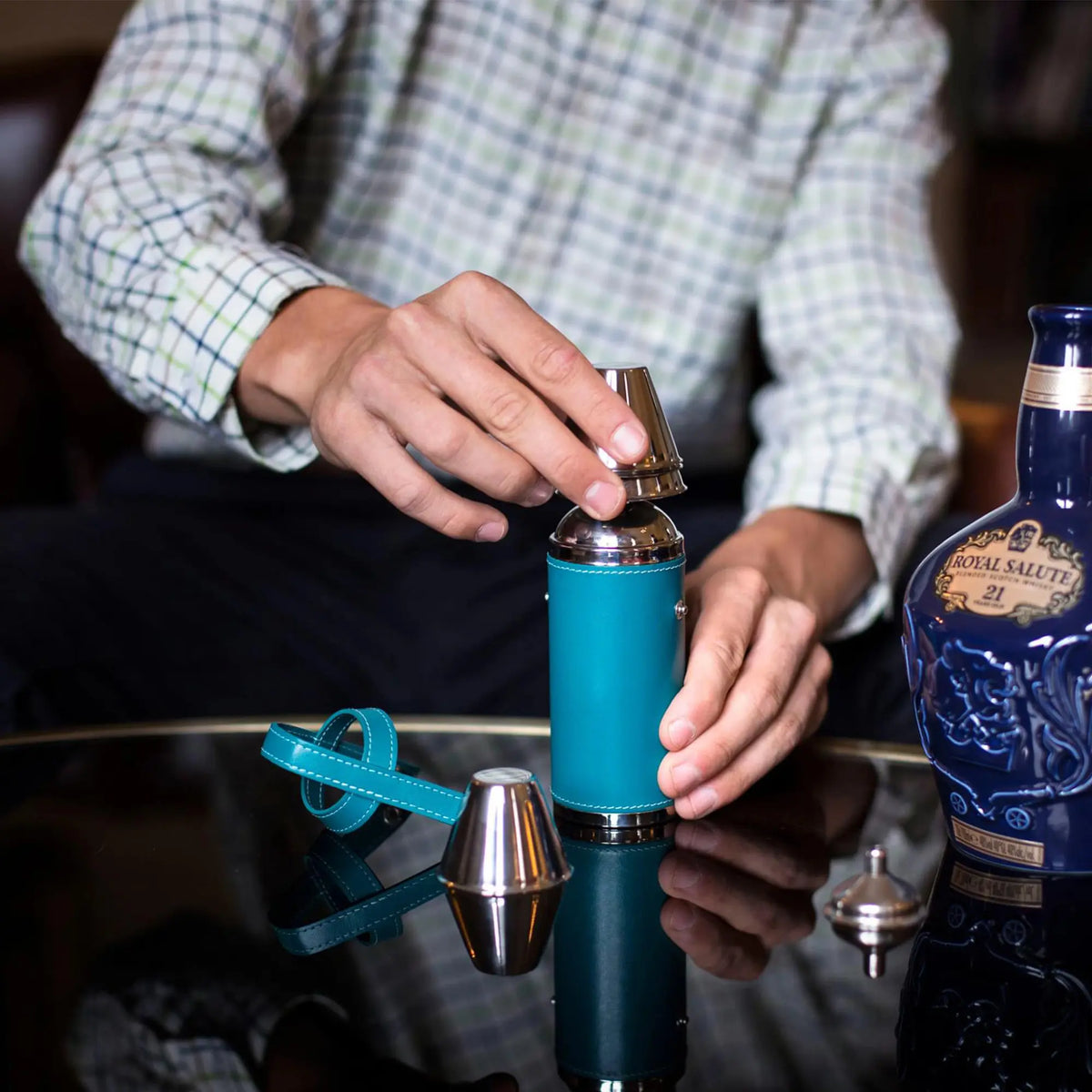 Ettinger Sterling 8oz Hunter Flask with 4 Cups – Turquoise