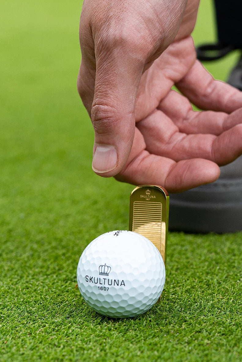 Golf Divot Tool - Gold Plated — Skultuna 7