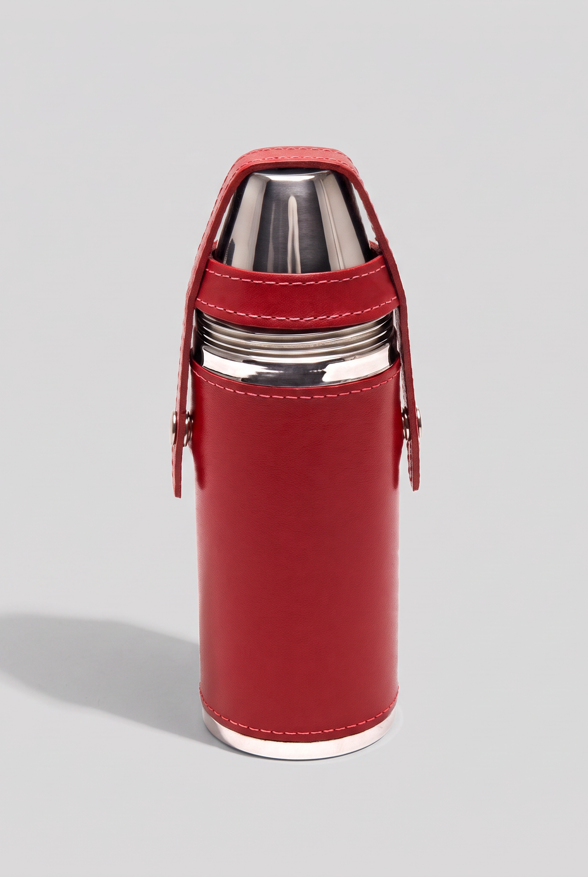 Sterling 8oz Hunter Flask with 4 Cups