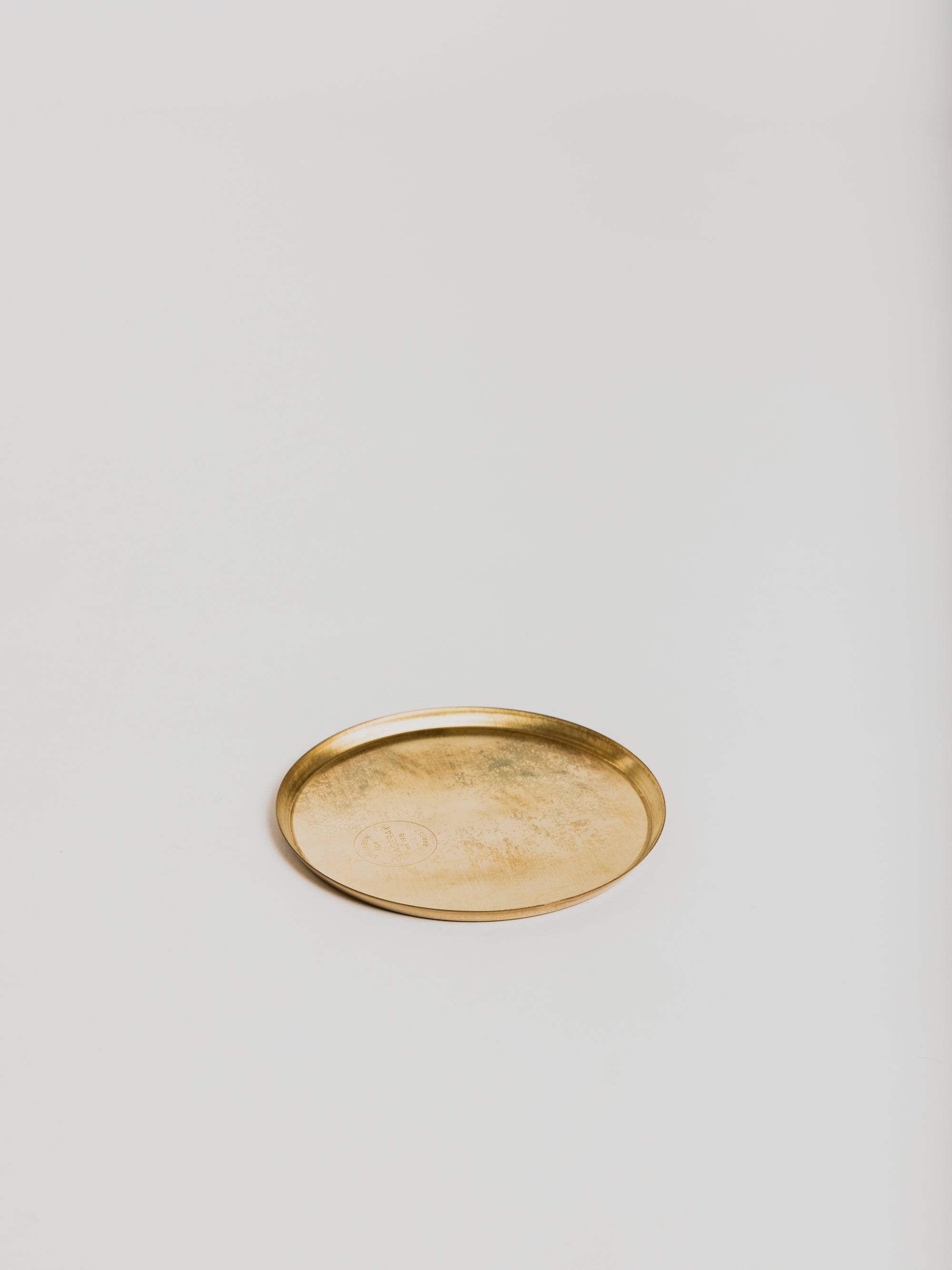 Edge Plate - Brass - Cigale et Fourmi