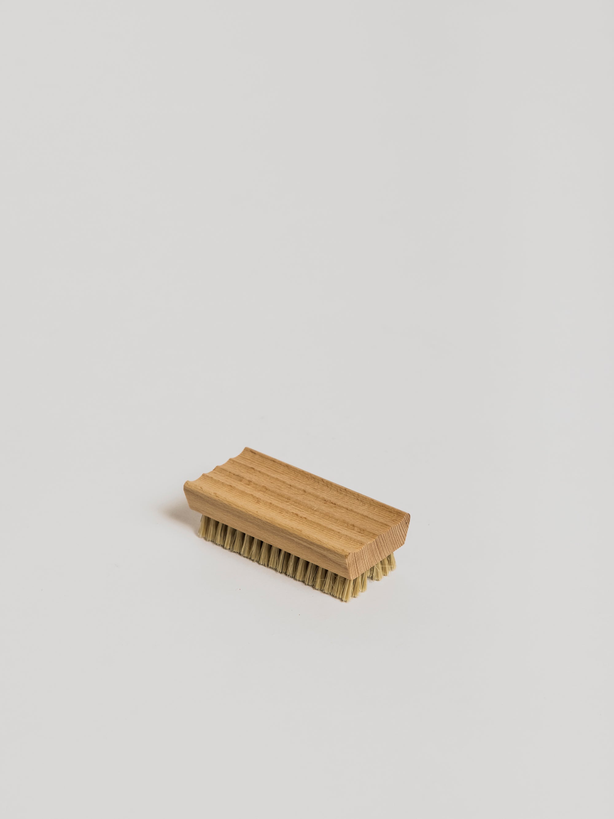 Nailbrush with place for soap - Cigale et Fourmi
