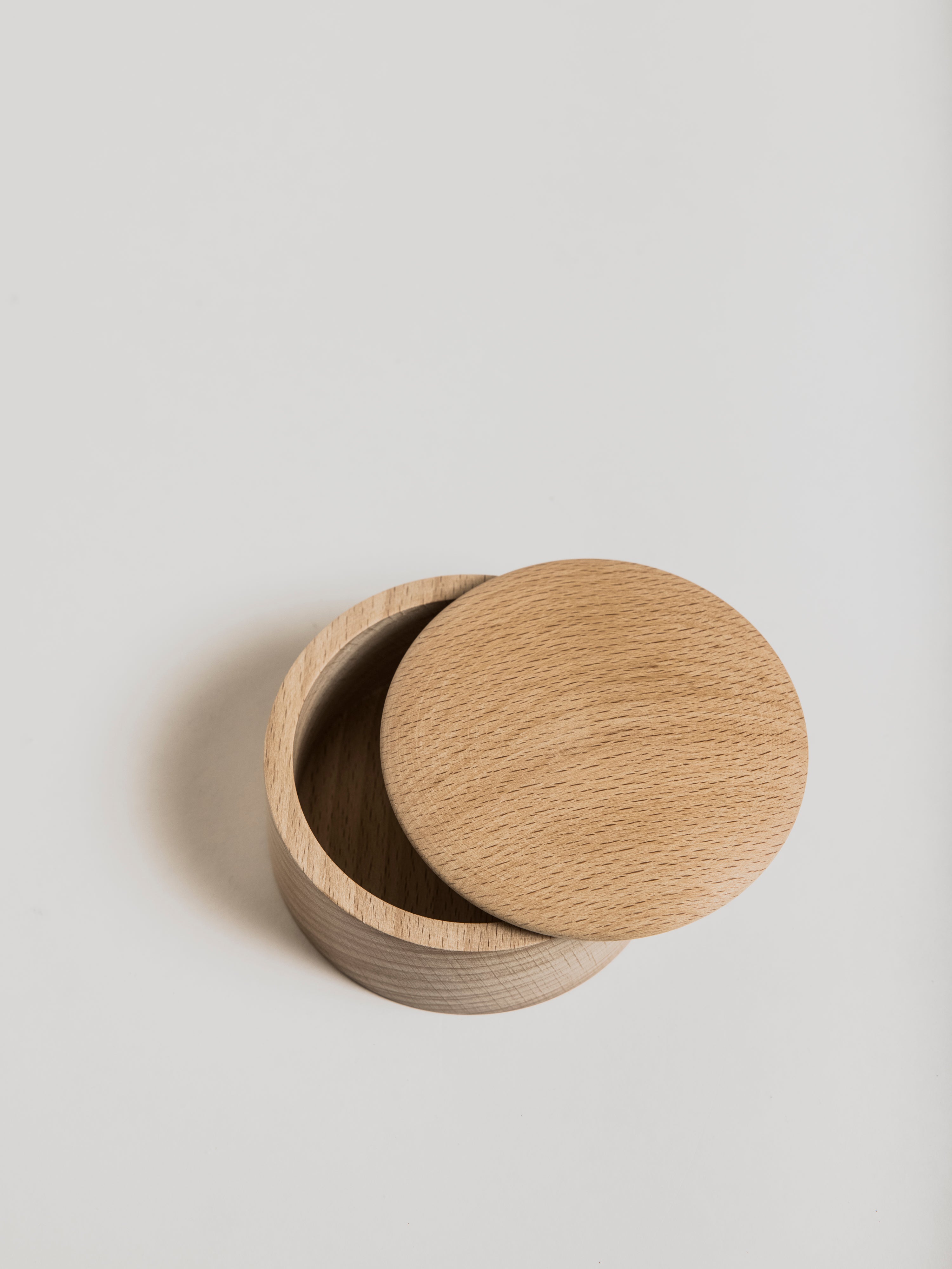 Shaving Soap Mug with Lid - Untreated Beechwood - Cigale et Fourmi
