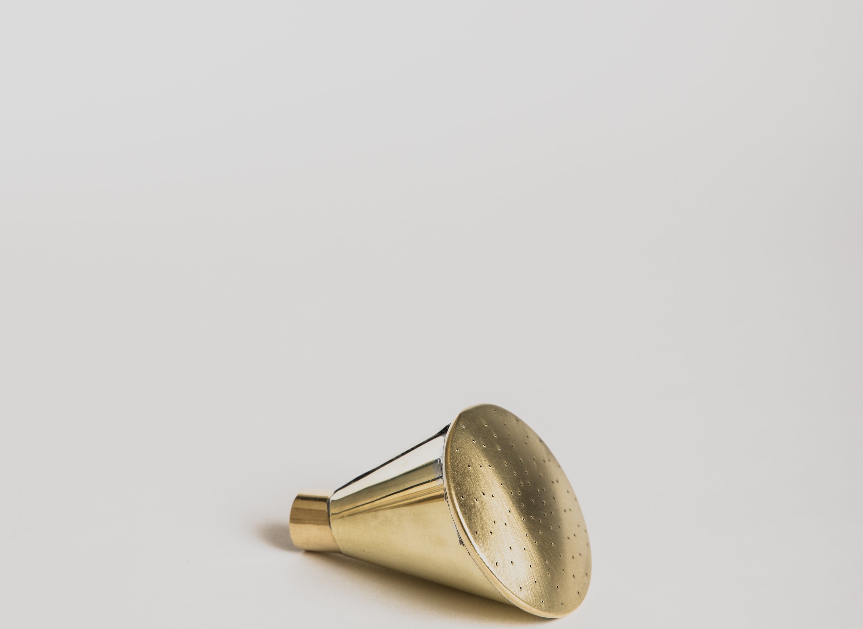 Round Brass Rose - Extra Fine Spray - Cigale & Fourmi