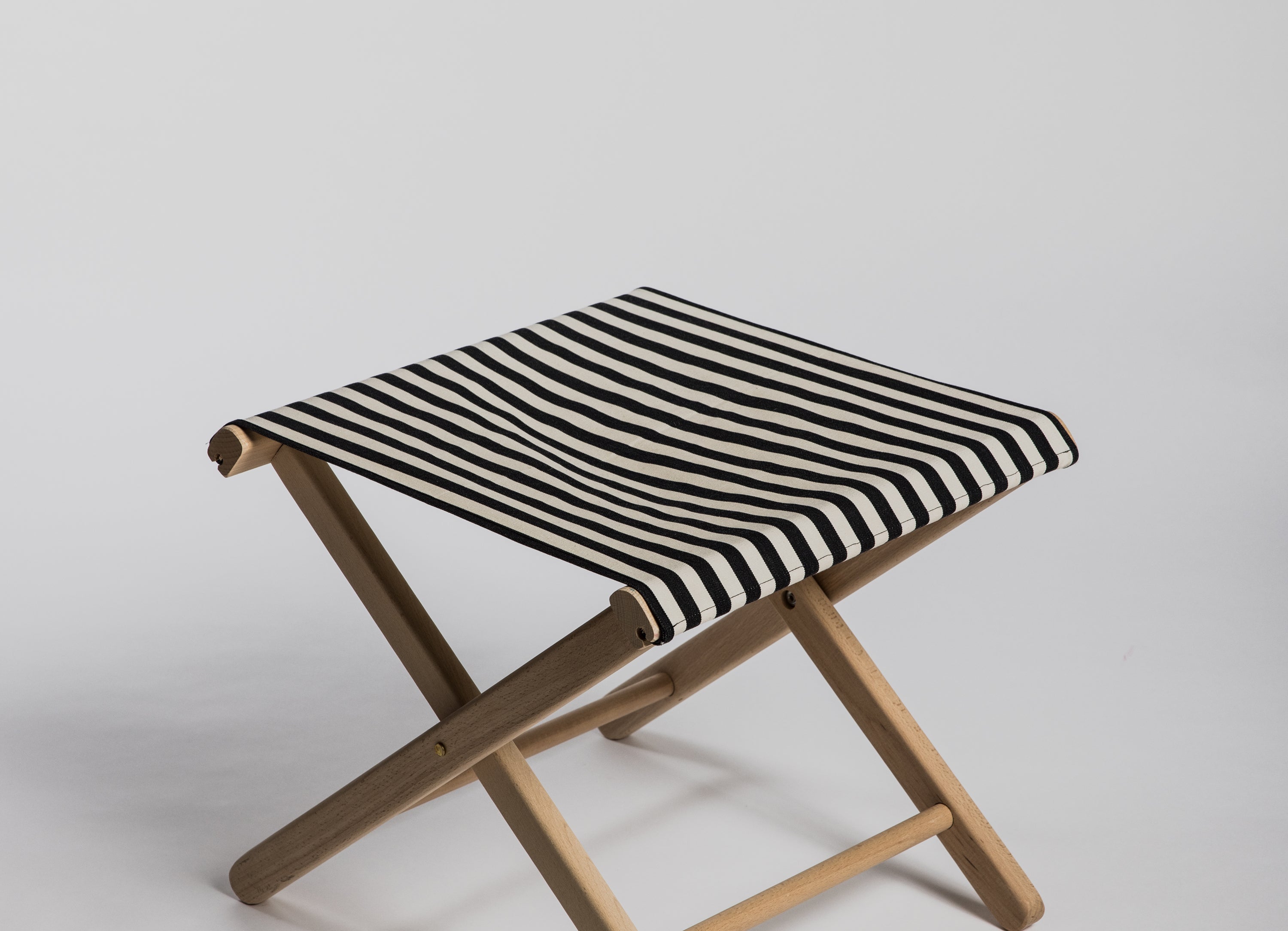 Foldable Footrest- Black & White Natural Structure - Cigale & Fourmi