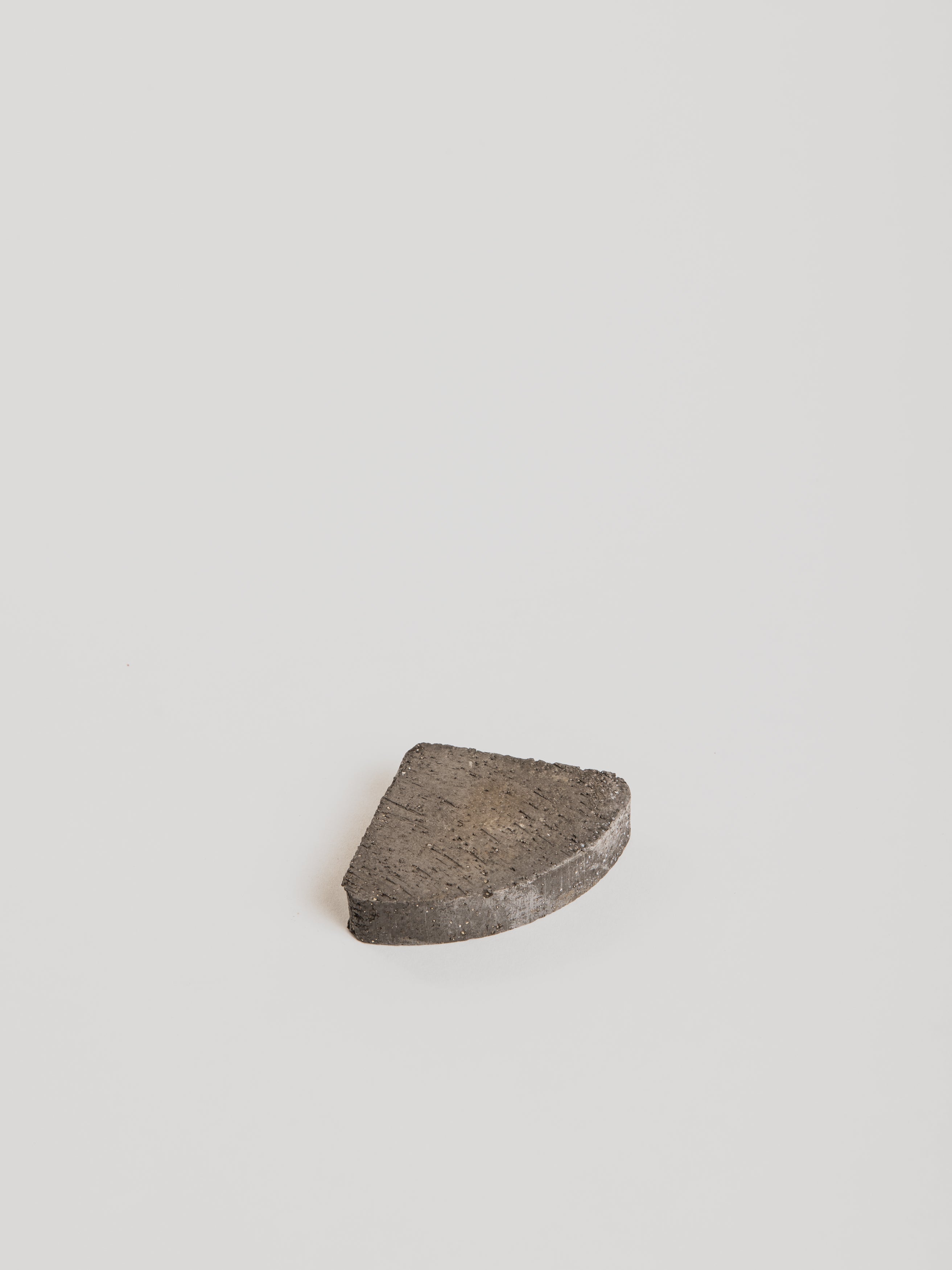 Triangle Foot - Small Grey (Bergs Potter) - Cigale & Fourmi