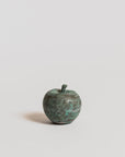 Apple Statue - Bronze-cast Statue Bull & Stein D12 cm x H10 cm