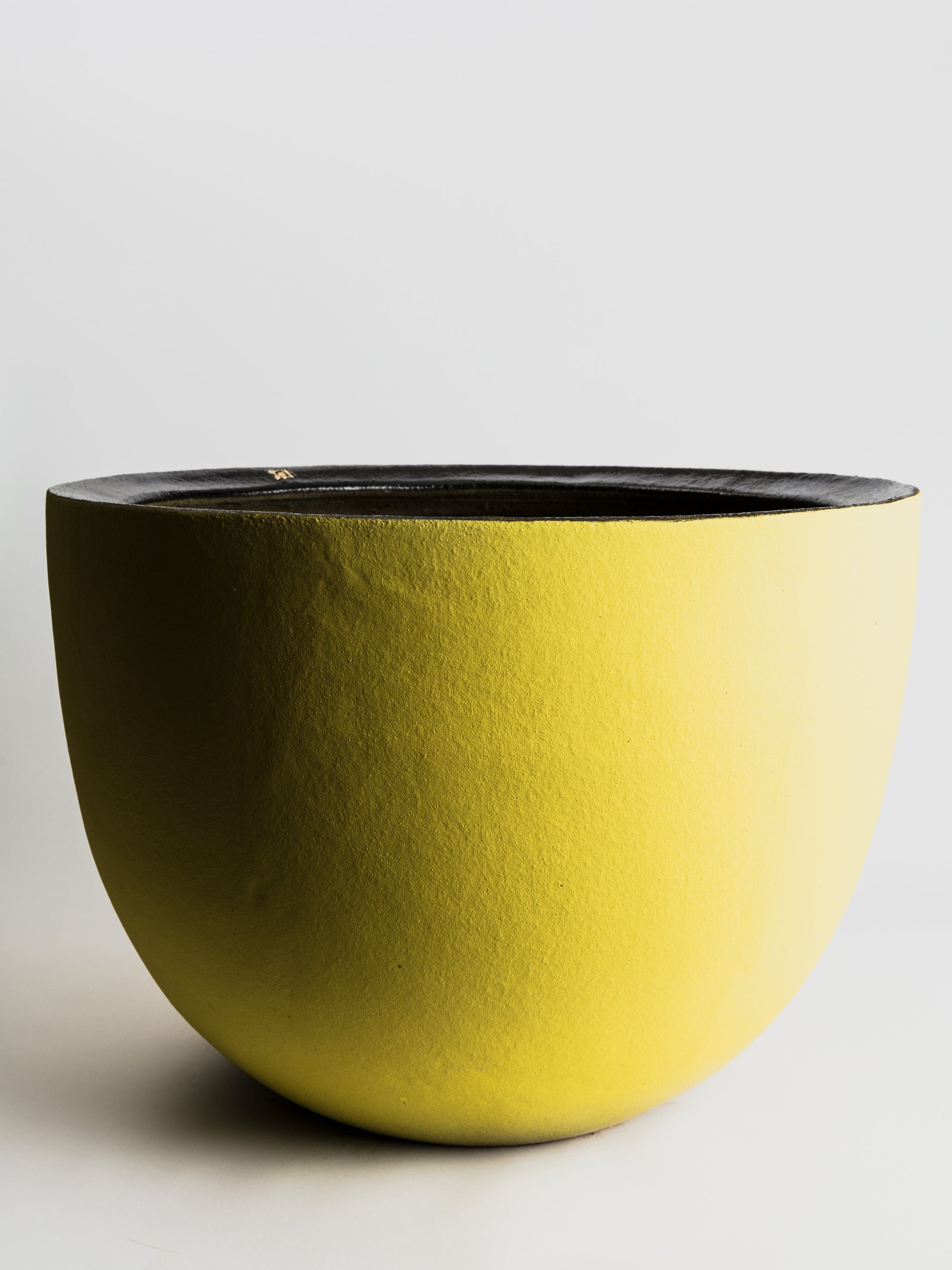 Axel - Yellow Pottery Domani