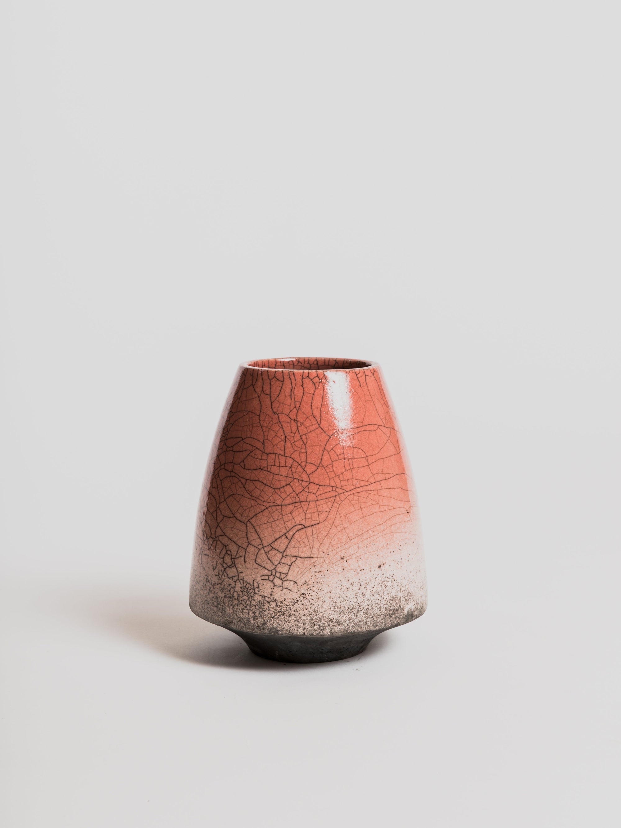 Caracas Raku Pot - Light Koral Vase Domani 