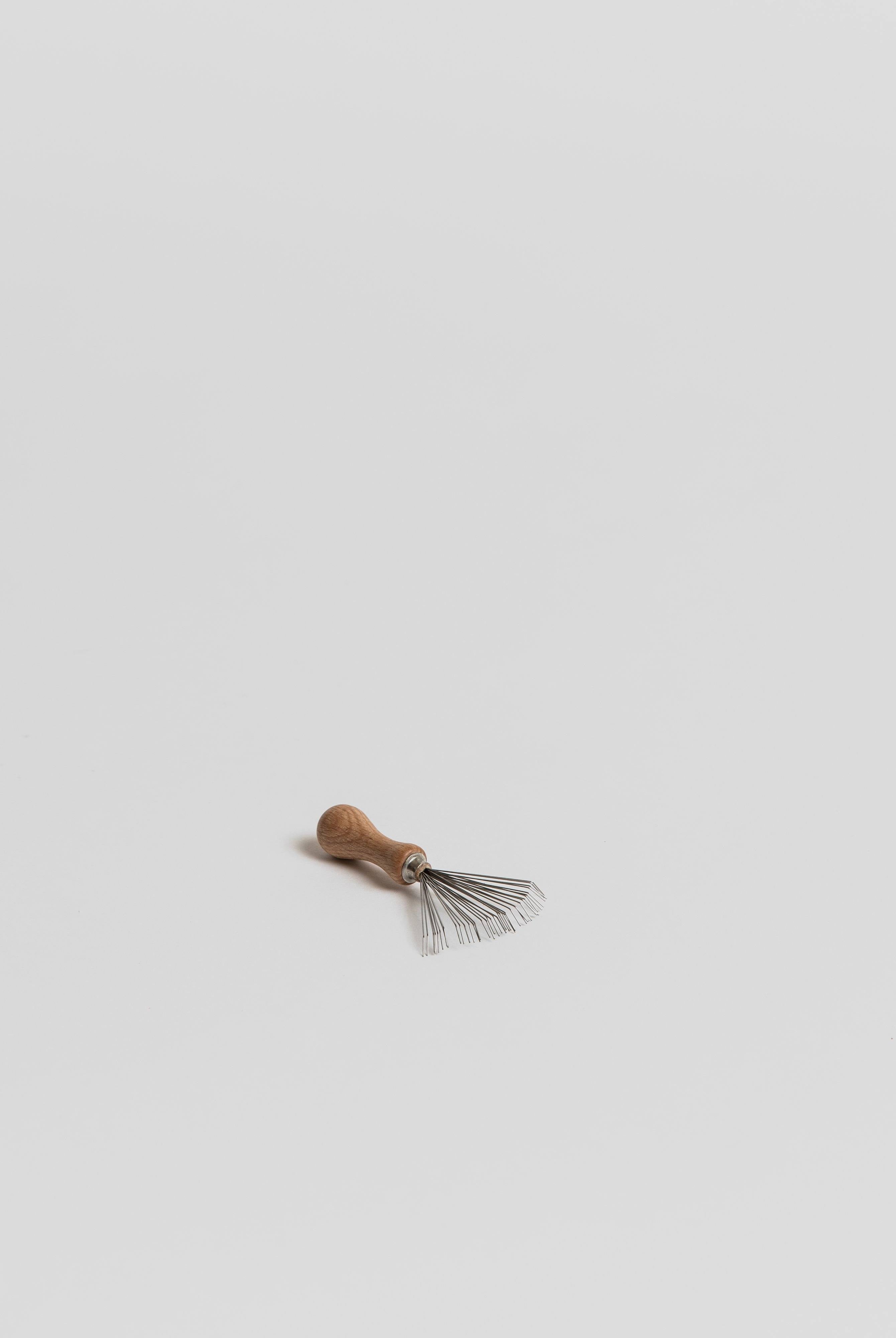 Comb and Brush Cleaner Brush Redecker
