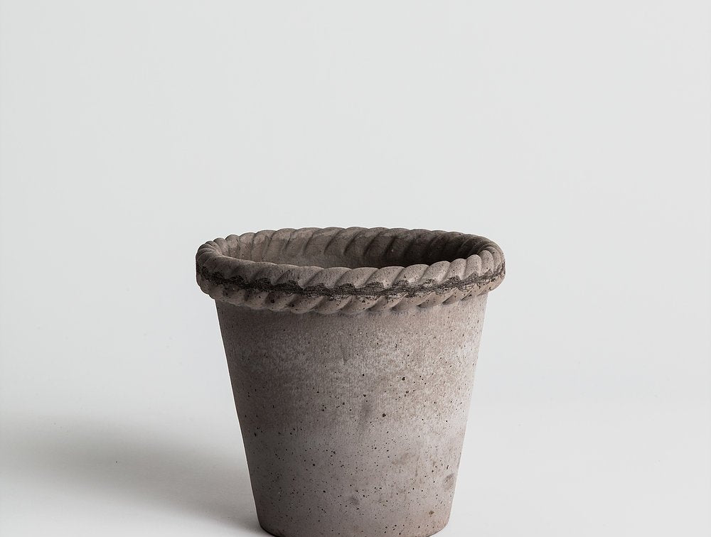 Emilia - Grey Pottery Bergs Potter