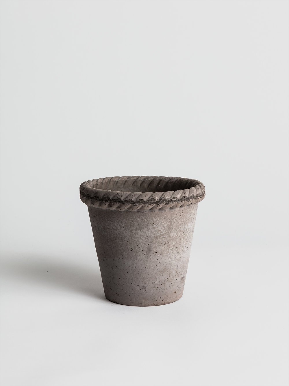 Emilia - Grey Pottery Bergs Potter