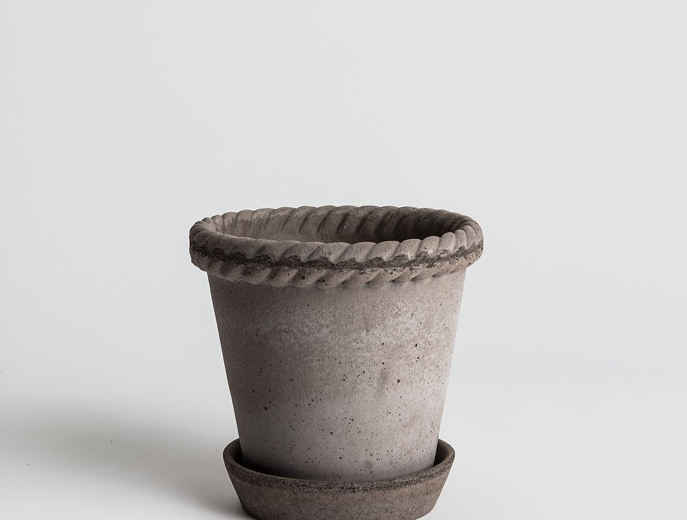 Emilia - Grey Pottery Bergs Potter
