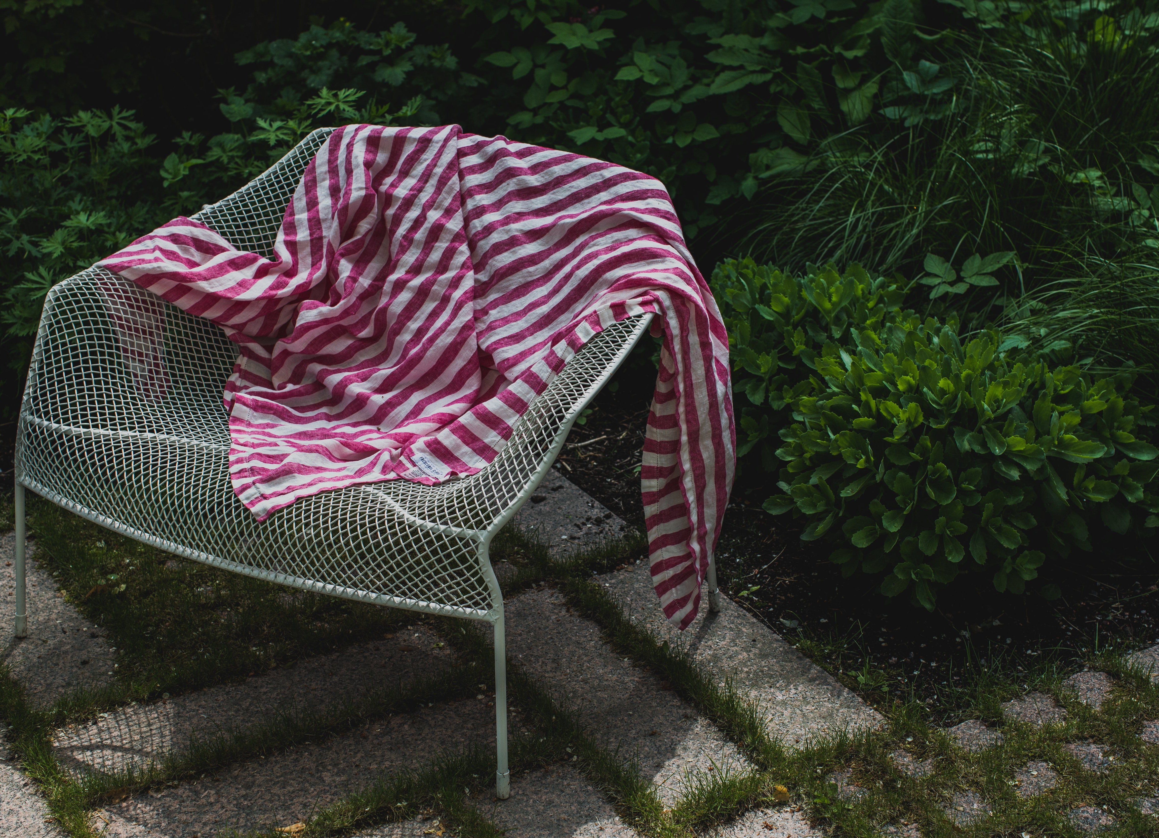 Heaven Lounge Chair - White Chair EMU