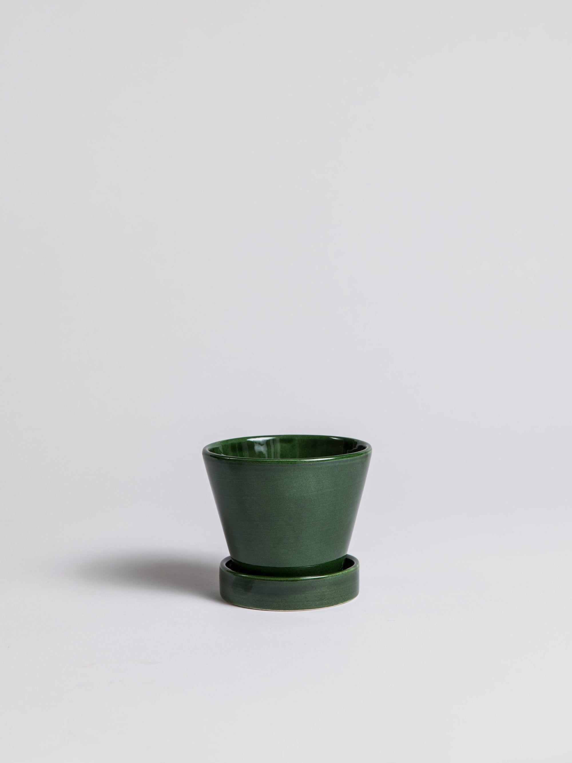 Julie - Green Emerald Pottery Bergs Potter