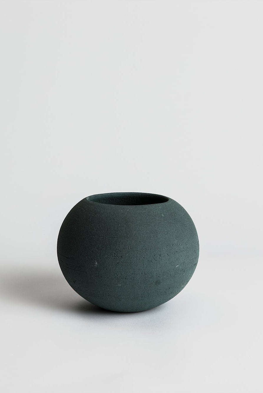 Luzon Pot - Frosted Green Vase Domani