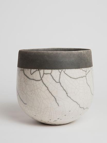 Minsk - Low White Vase Domani
