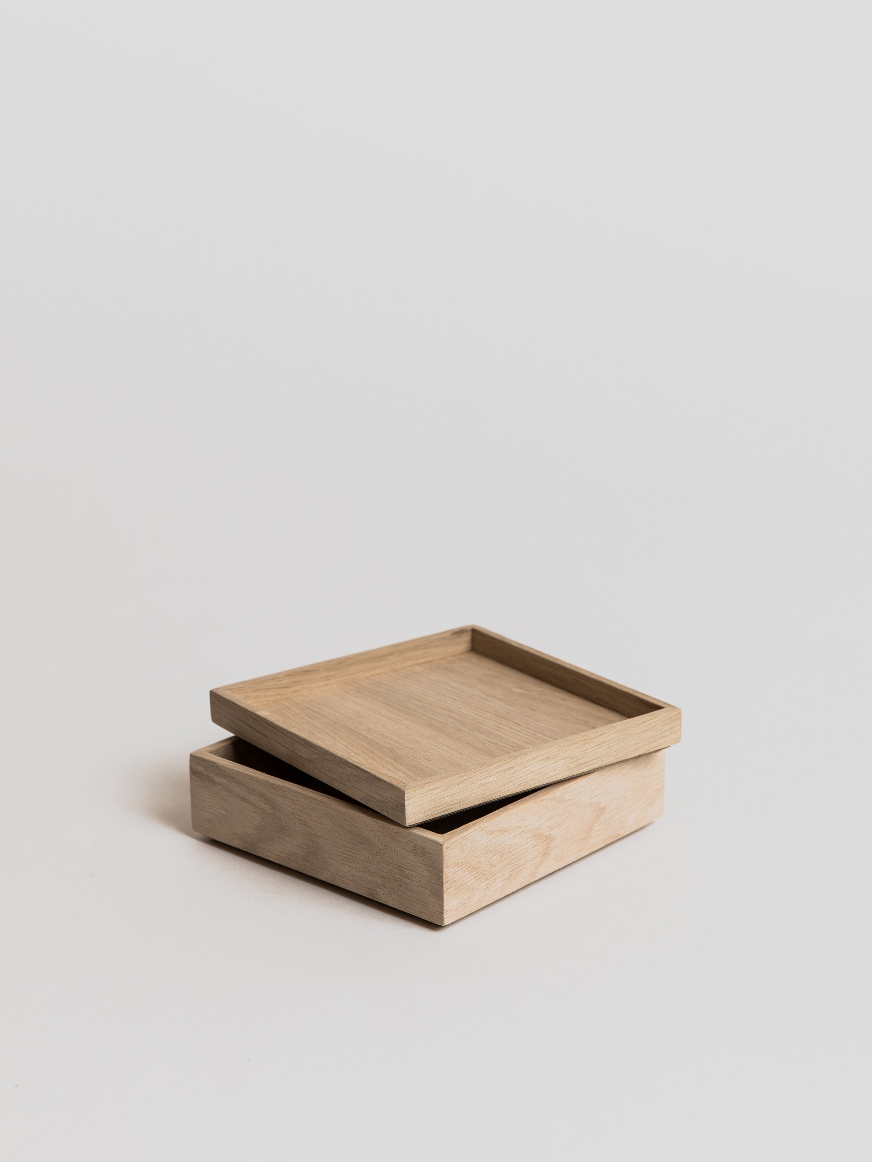 Nomad Box - Oak Mirror Skagerak