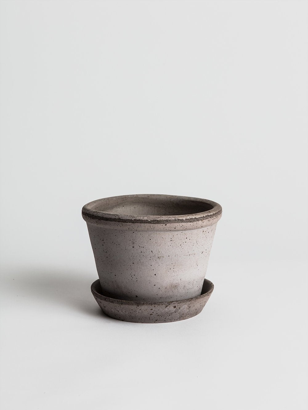 Parade - Grey Pottery Bergs Potter