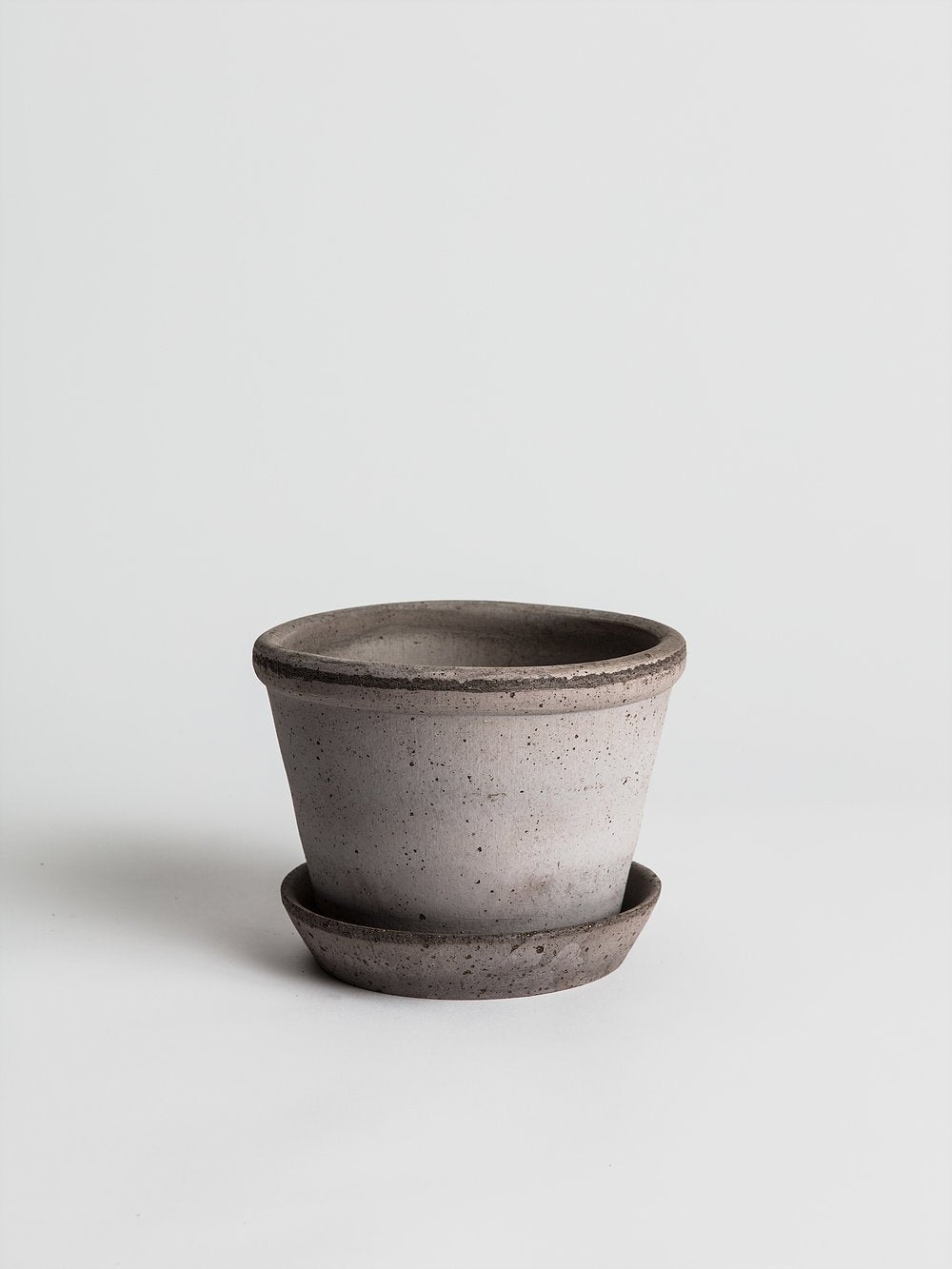 Parade - Grey Pottery Bergs Potter