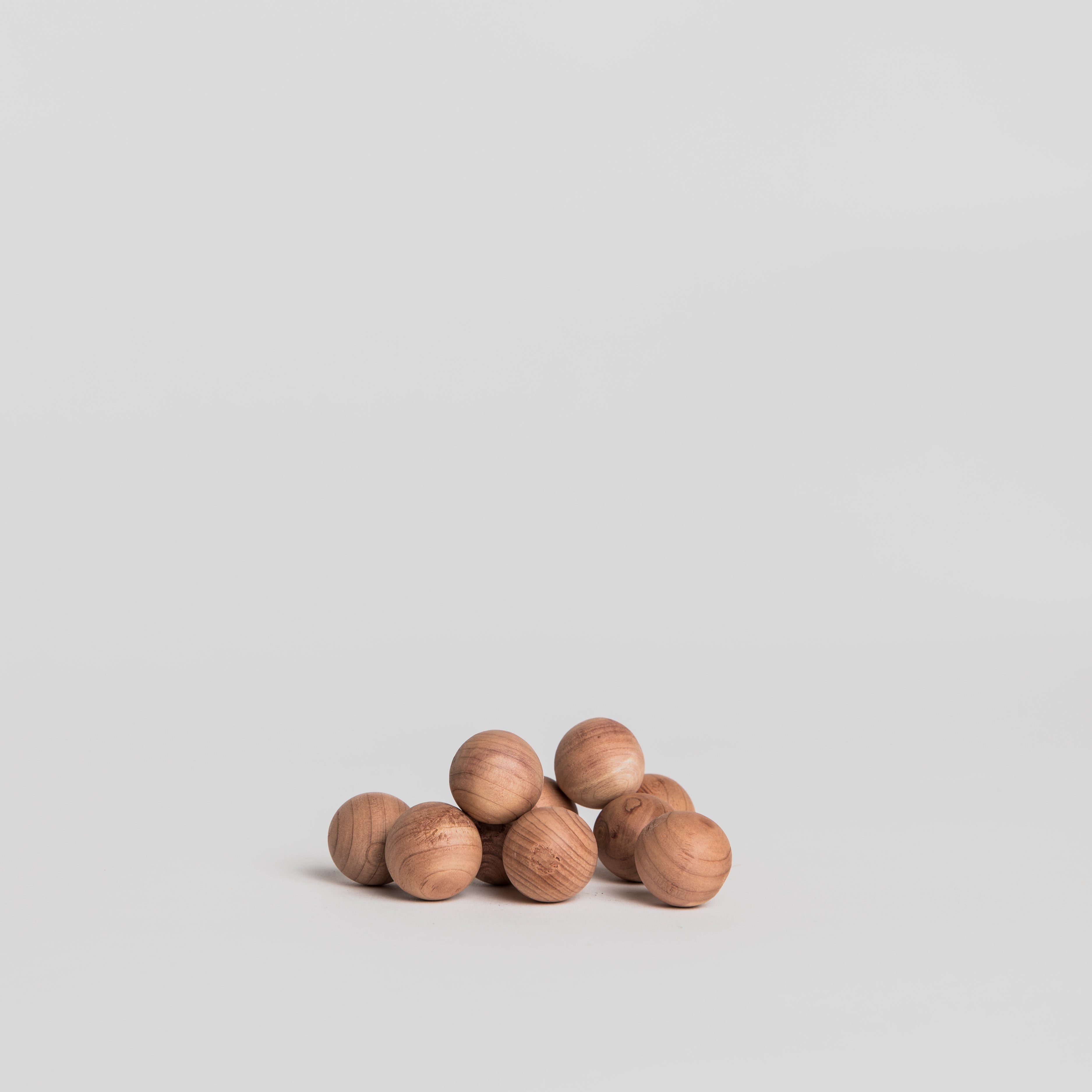 Red Cedar Balls Accessories Redecker
