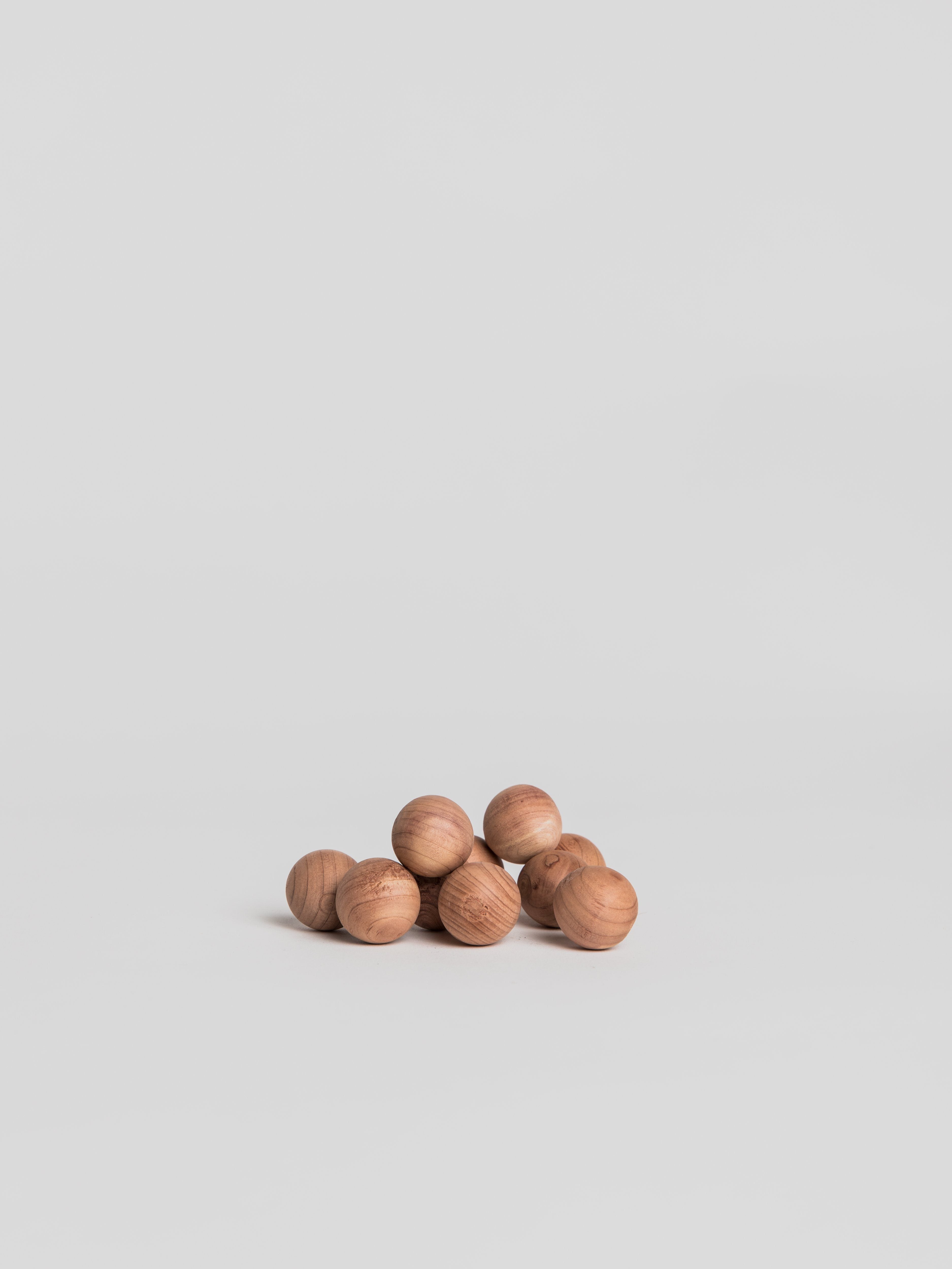 Red Cedar Balls Accessories Redecker