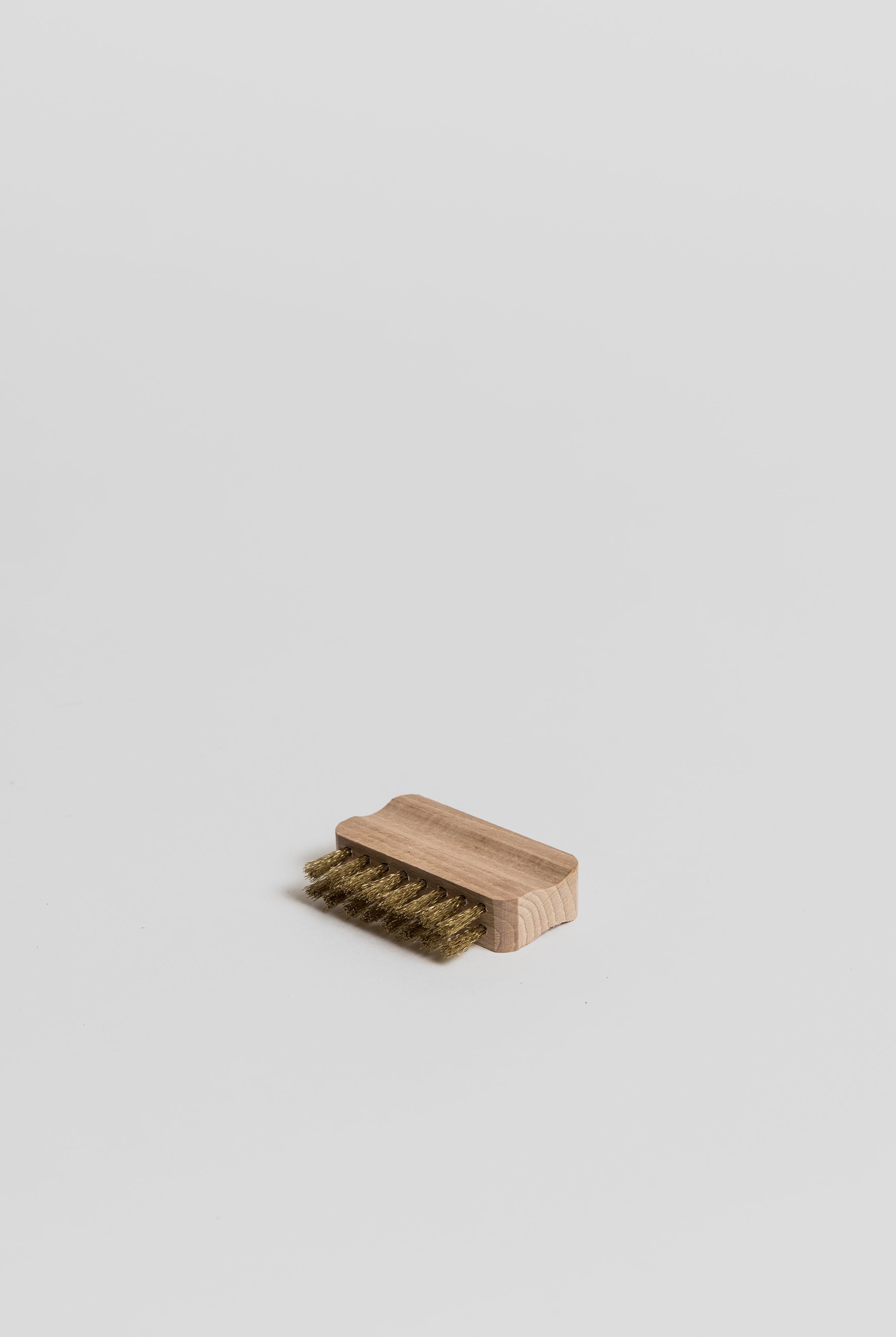 Small Suede Brush Brush Redecker