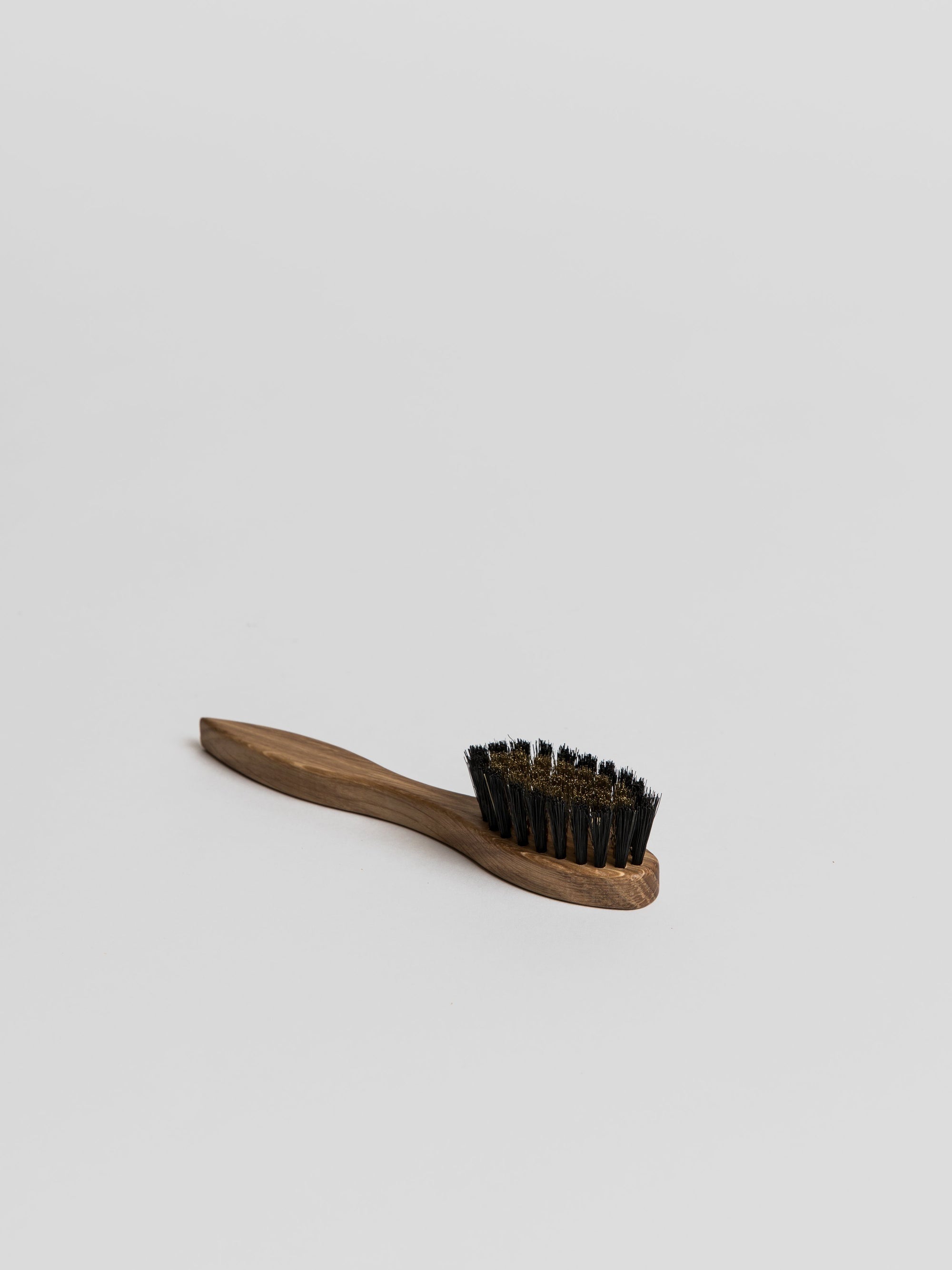 Suede Brush with Handle Brush Redecker