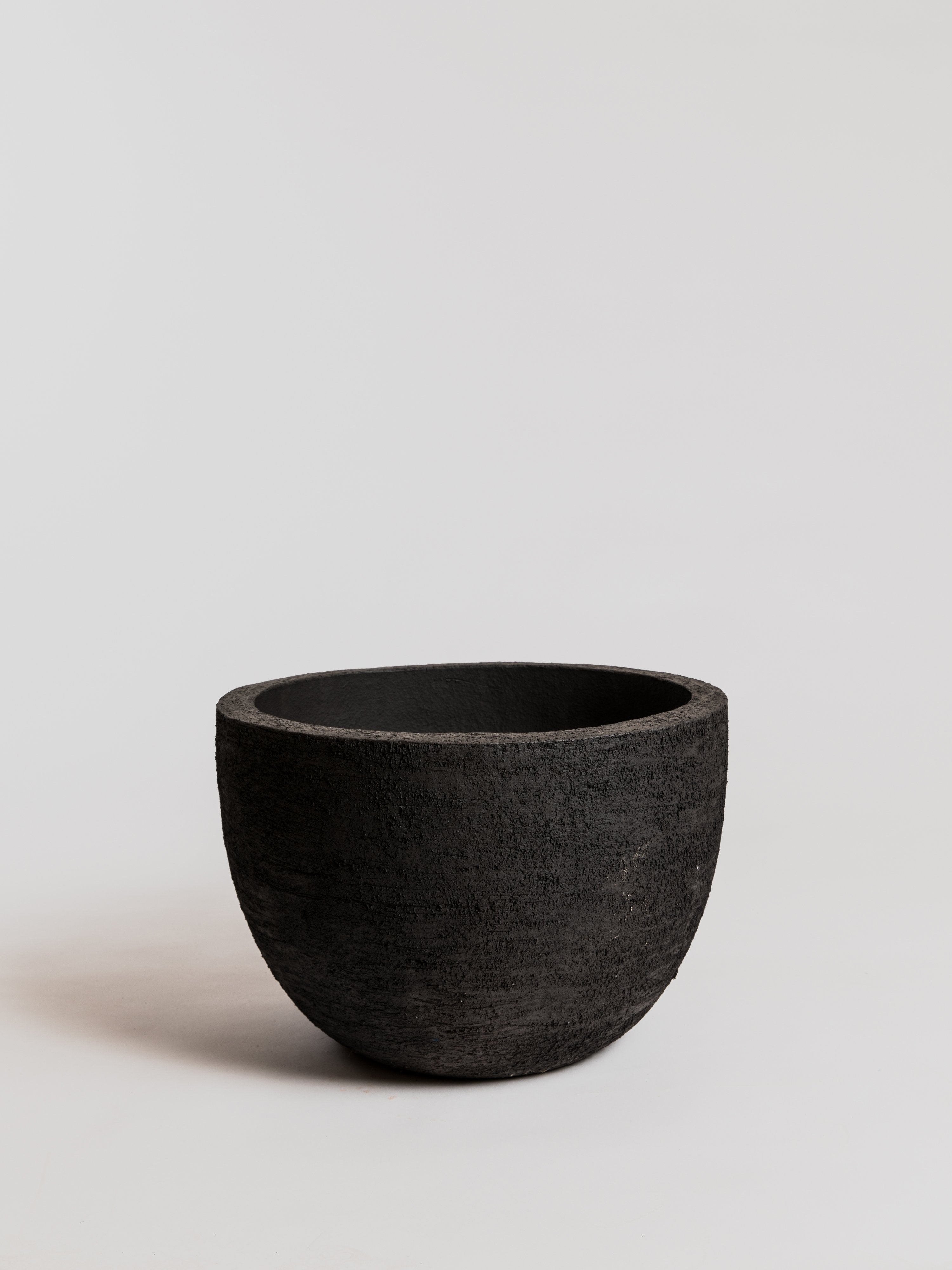 Texel Pot - Natural Black Pottery Domani