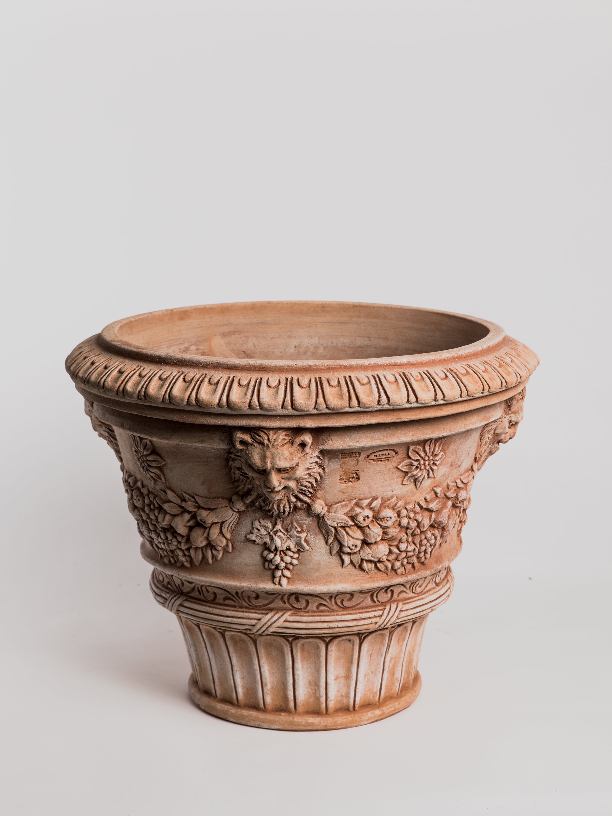Vaso Ornato con teste di Leoni Pottery M.I.T.A.L