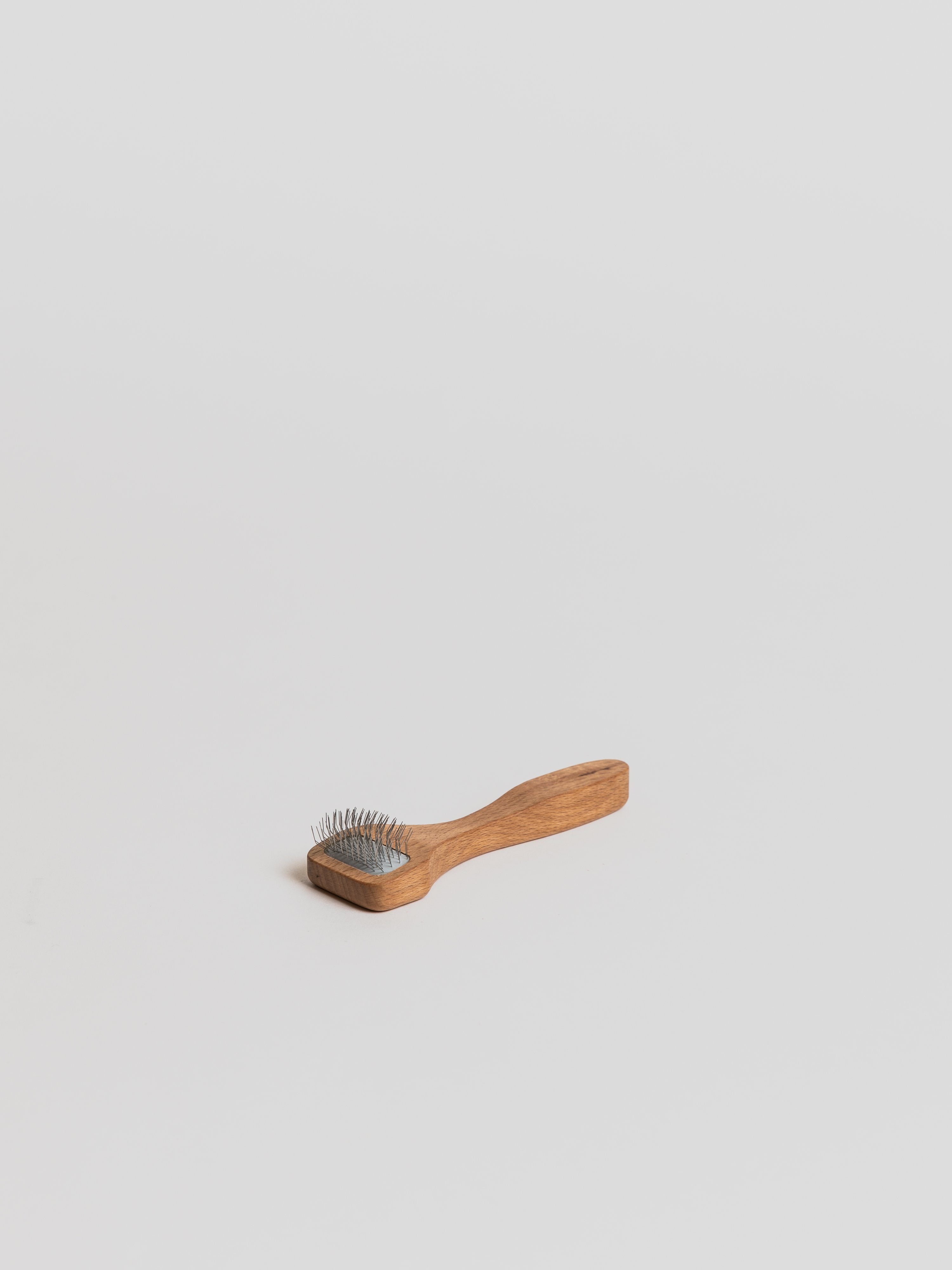  REDECKER Wire Velcro Brush with Oiled Beechwood Handle