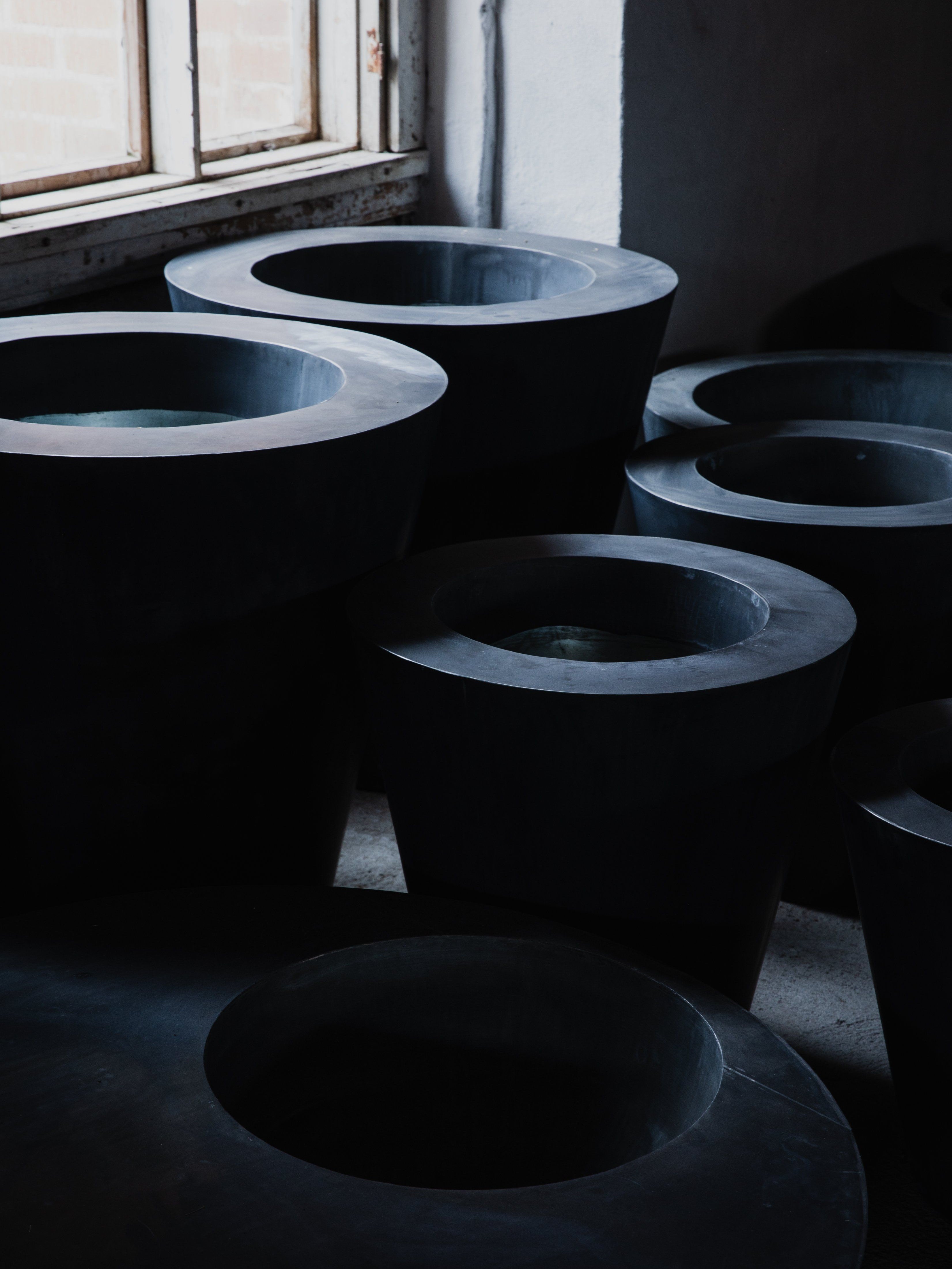 Zinc Round Conical - Raw Zinc Pot Domani