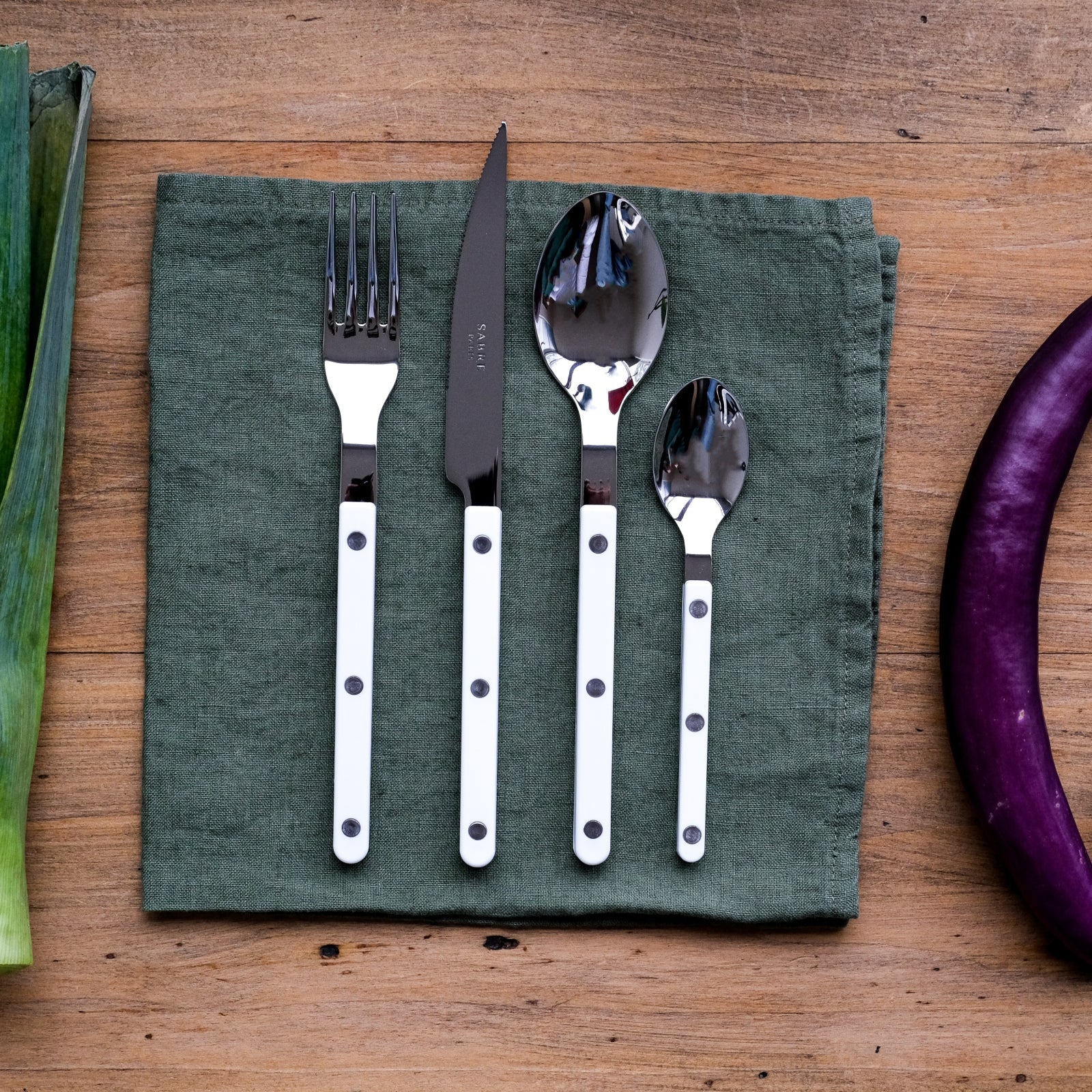 Cutlery Set of 4 pieces - Bistrot White