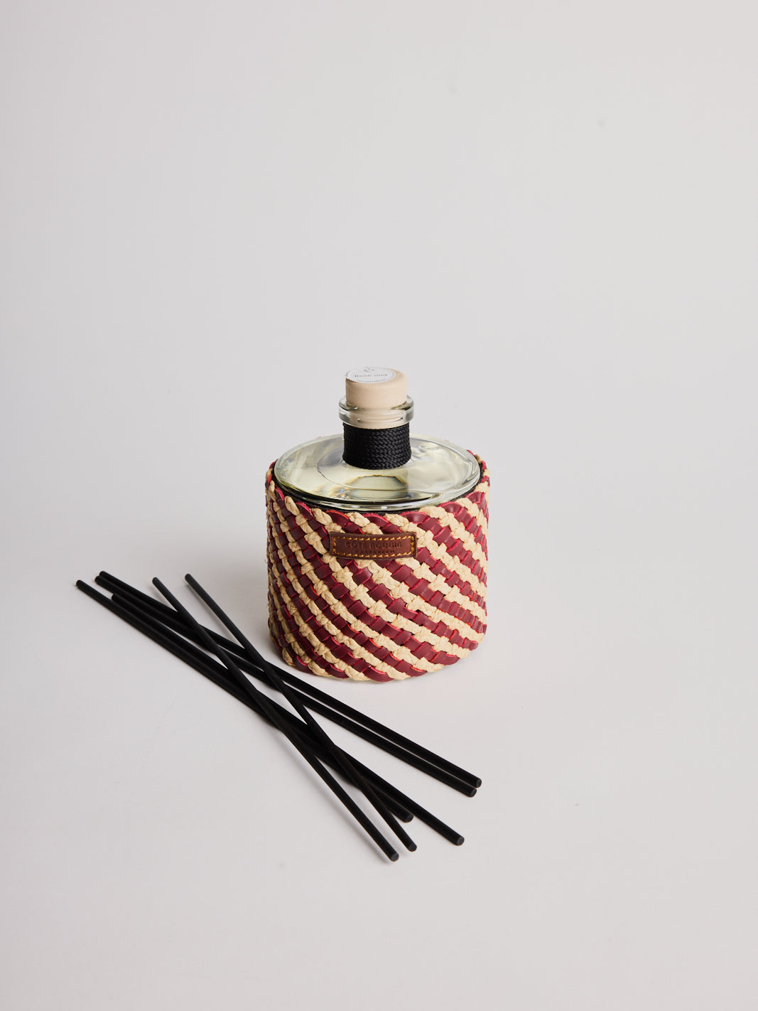 Fragrance Diffuser - Raphia Cuir Assia Rose Oud - Cigale &  Fourmi