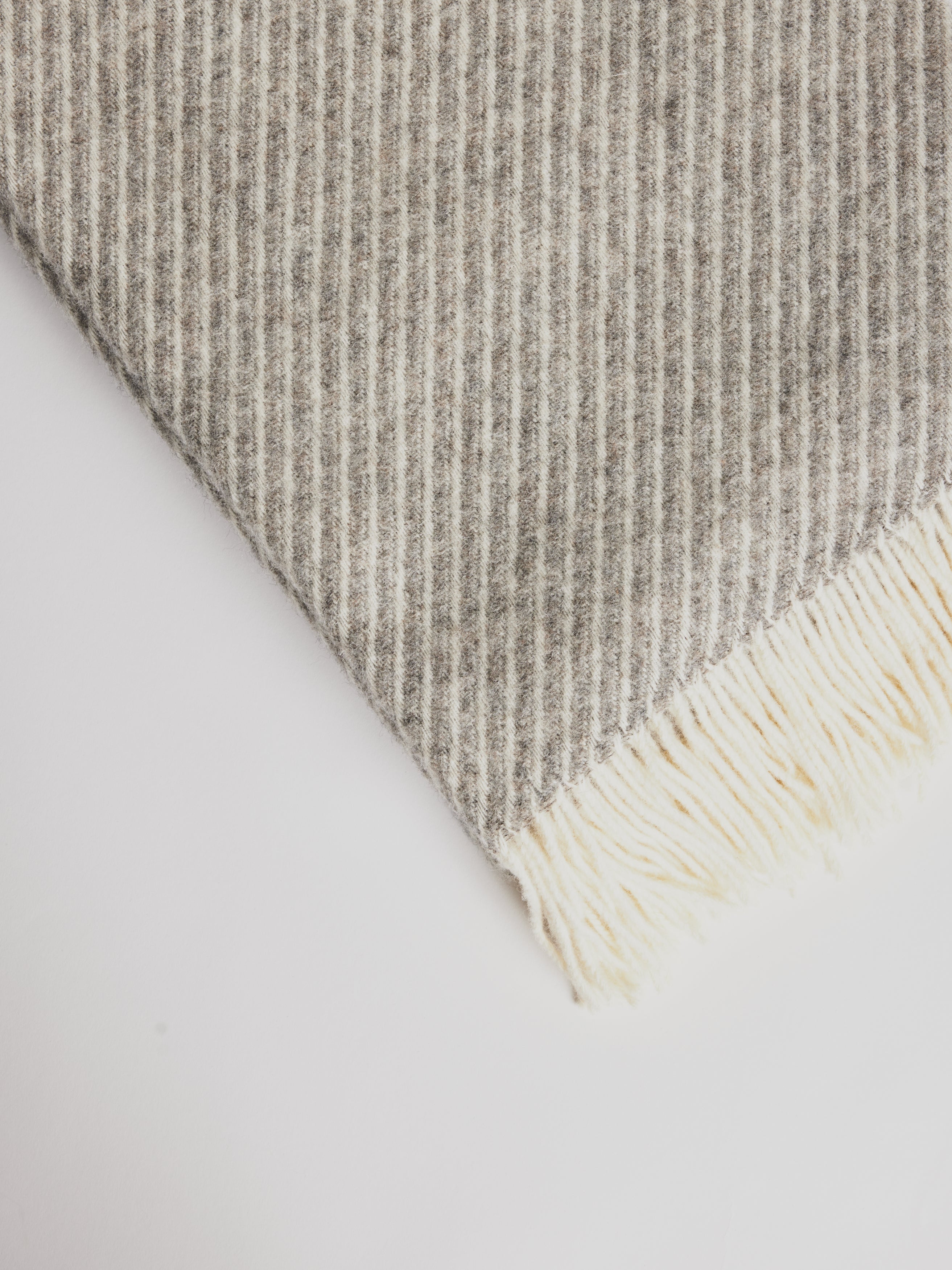 Bornholm Blanket / Throw - Nordic Grey - Cigale &amp;  Fourmi