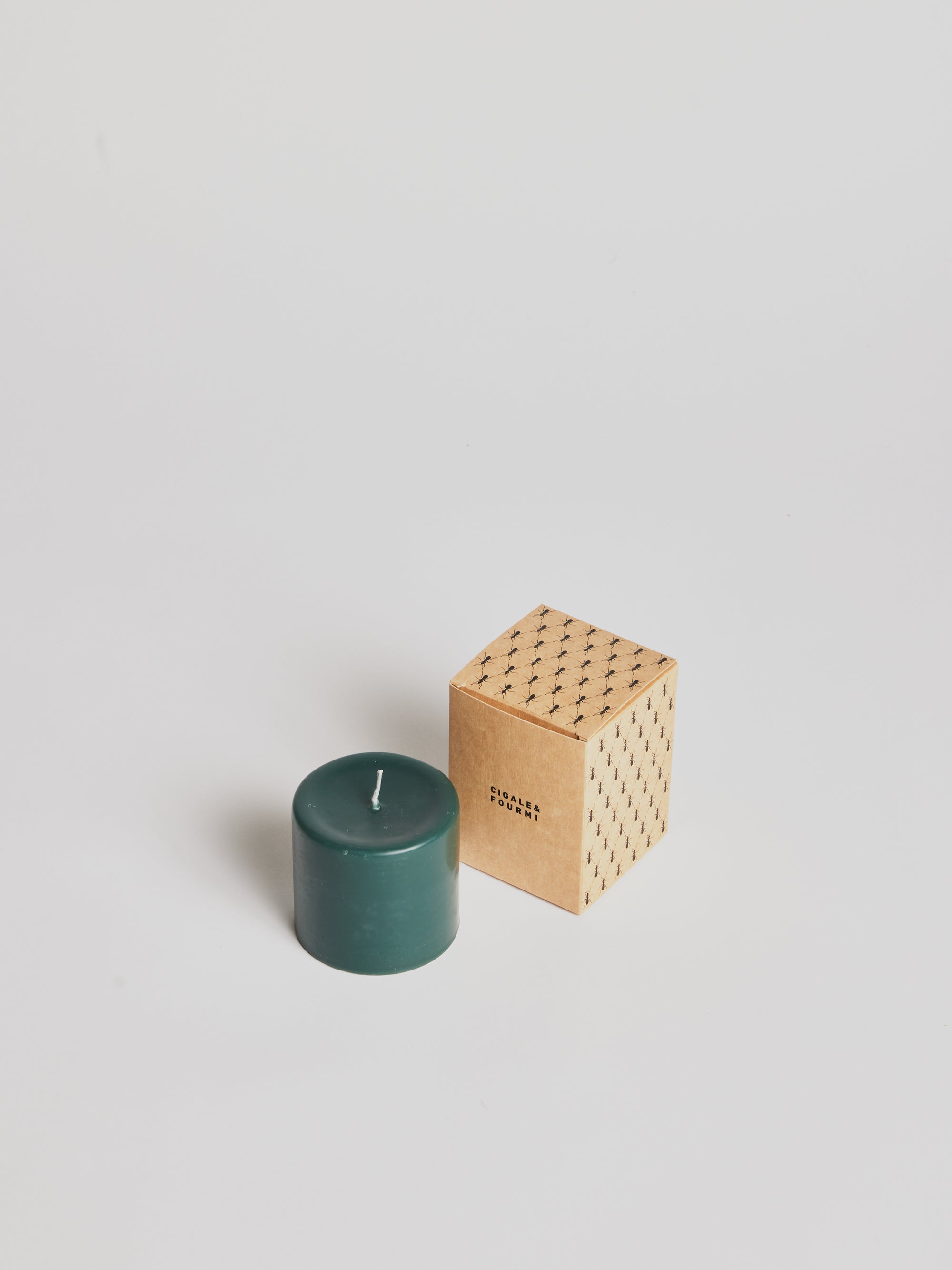 Candle - Green Pine - Cigale &  Fourmi